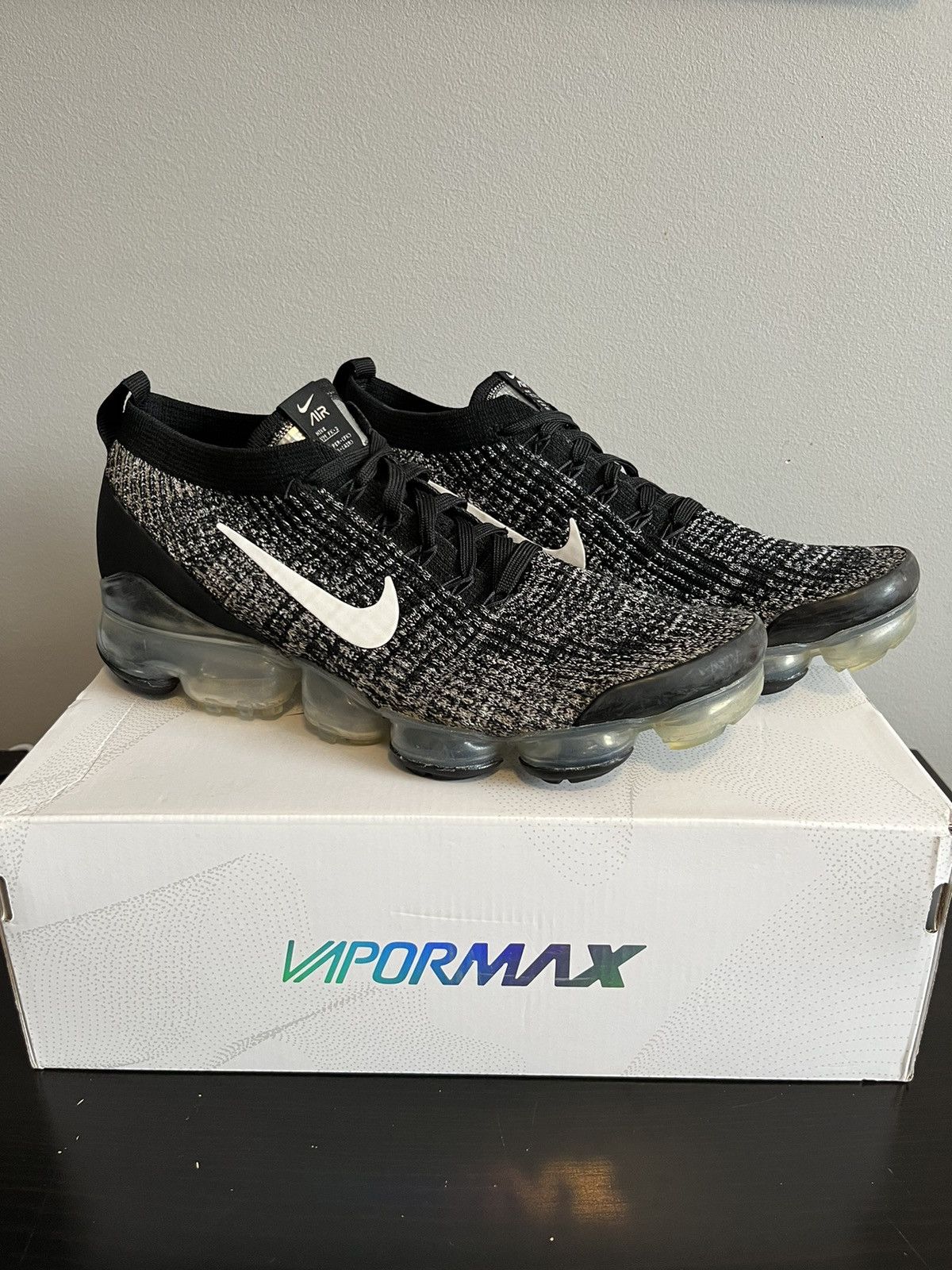 Nike VaporMax Flyknit Oreo