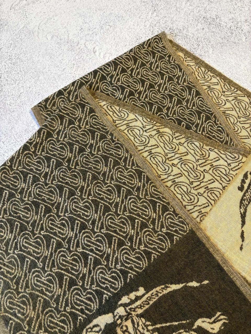 Burberry Prorsum Burberry Prorsum Equestrian Knight Big Logo Monogram Scarf Size ONE SIZE - 8 Thumbnail