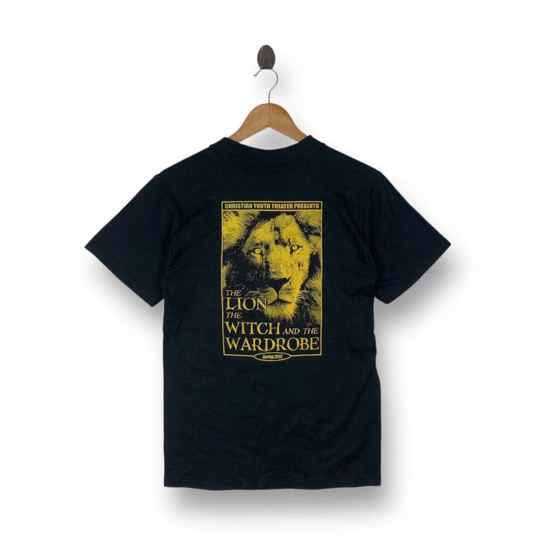 Fruit Of The Loom Vintage 90s THE LIONS THE WITCH and the WARDROBE theater tee Size US S / EU 44-46 / 1 - 1 Thumbnail