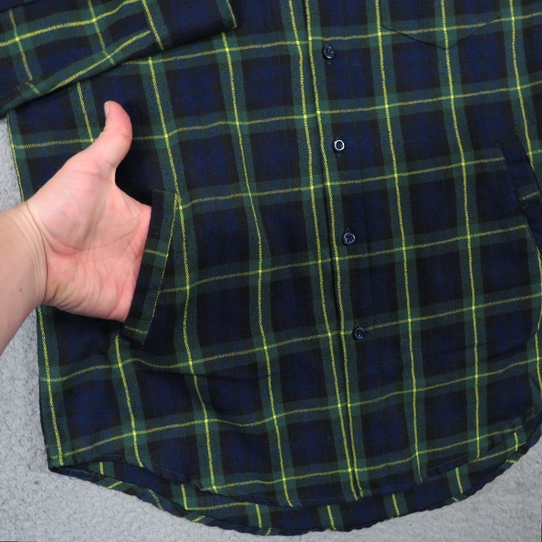 Vintage RSVLTS Shirt Mens Medium Navy Green Plaid Flannel Shacket Button Up Pockets Camp Size US M / EU 48-50 / 2 - 2 Thumbnail