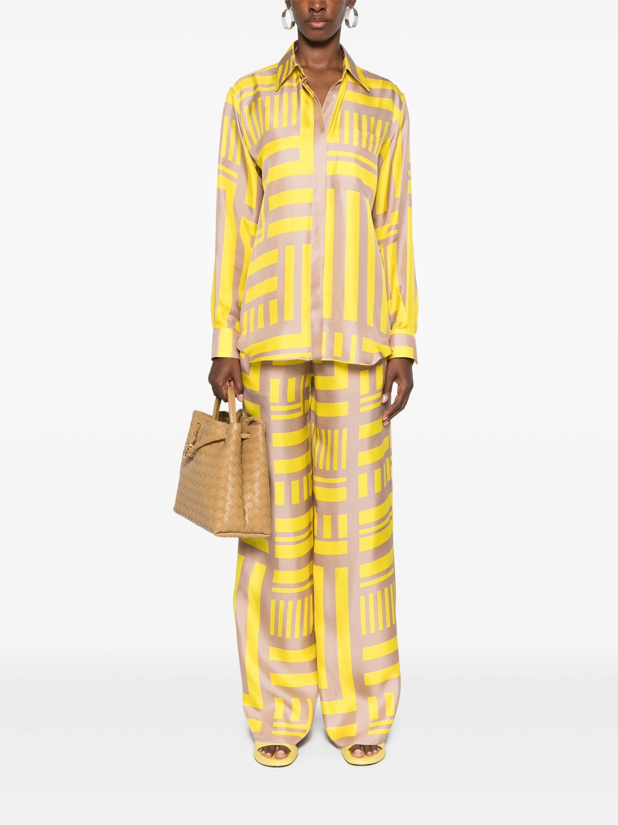 Fendi FF Labyrinth-print silk set ( trousers and blouse) Size 30" / US 8 / IT 44 - 1 Thumbnail