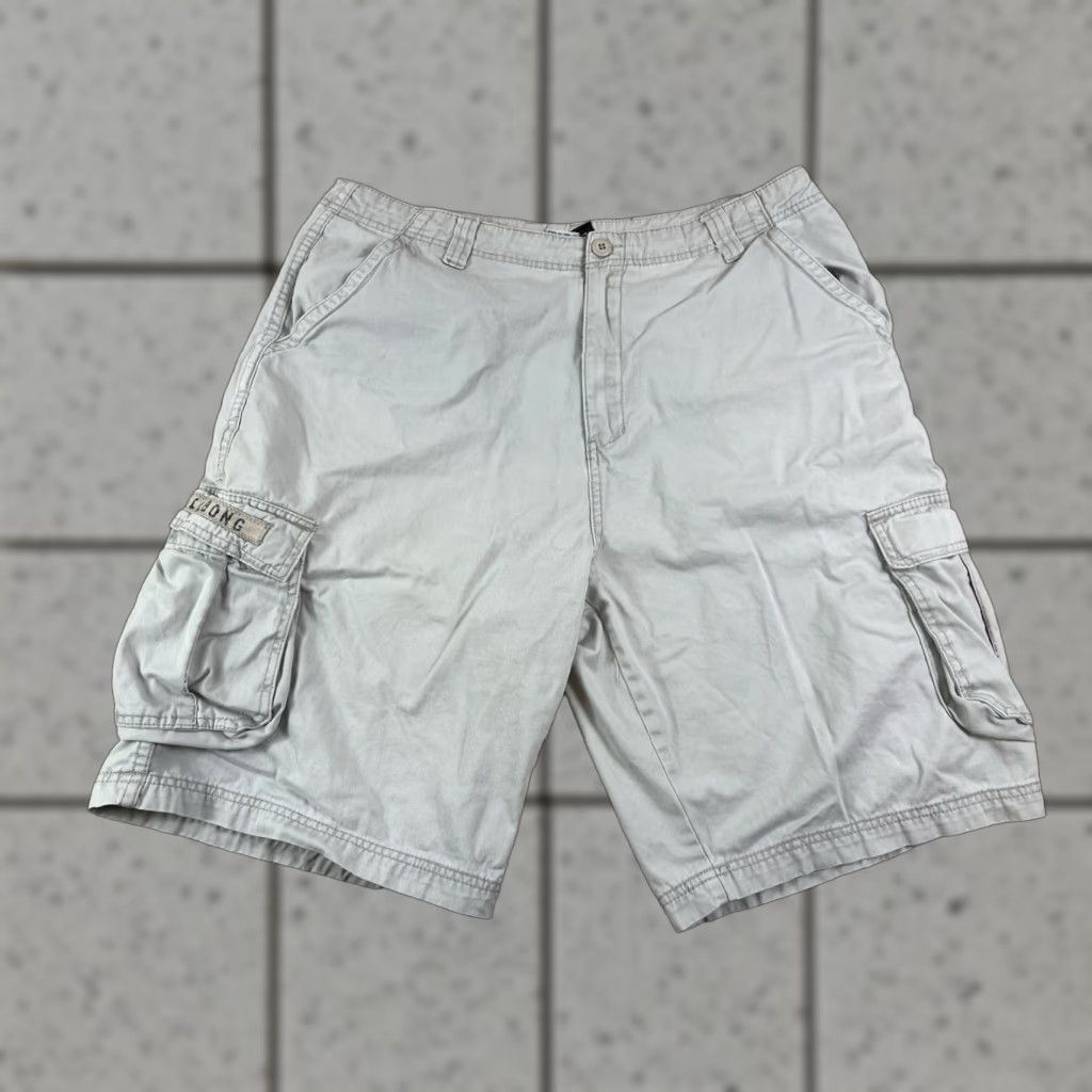 Billabong VINTAGE Billabong Cargo Shorts Men Beige 36 12” Inseam Pockets 90s Utility Cotton Size US 36 / EU 52 - 1 Thumbnail