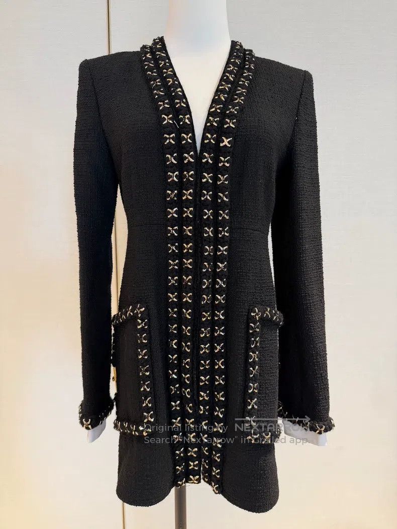 Chanel Chanel Metropolitan series black gold treasure chest buckl Size XS / US 0-2 / IT 36-38 - 1 Thumbnail