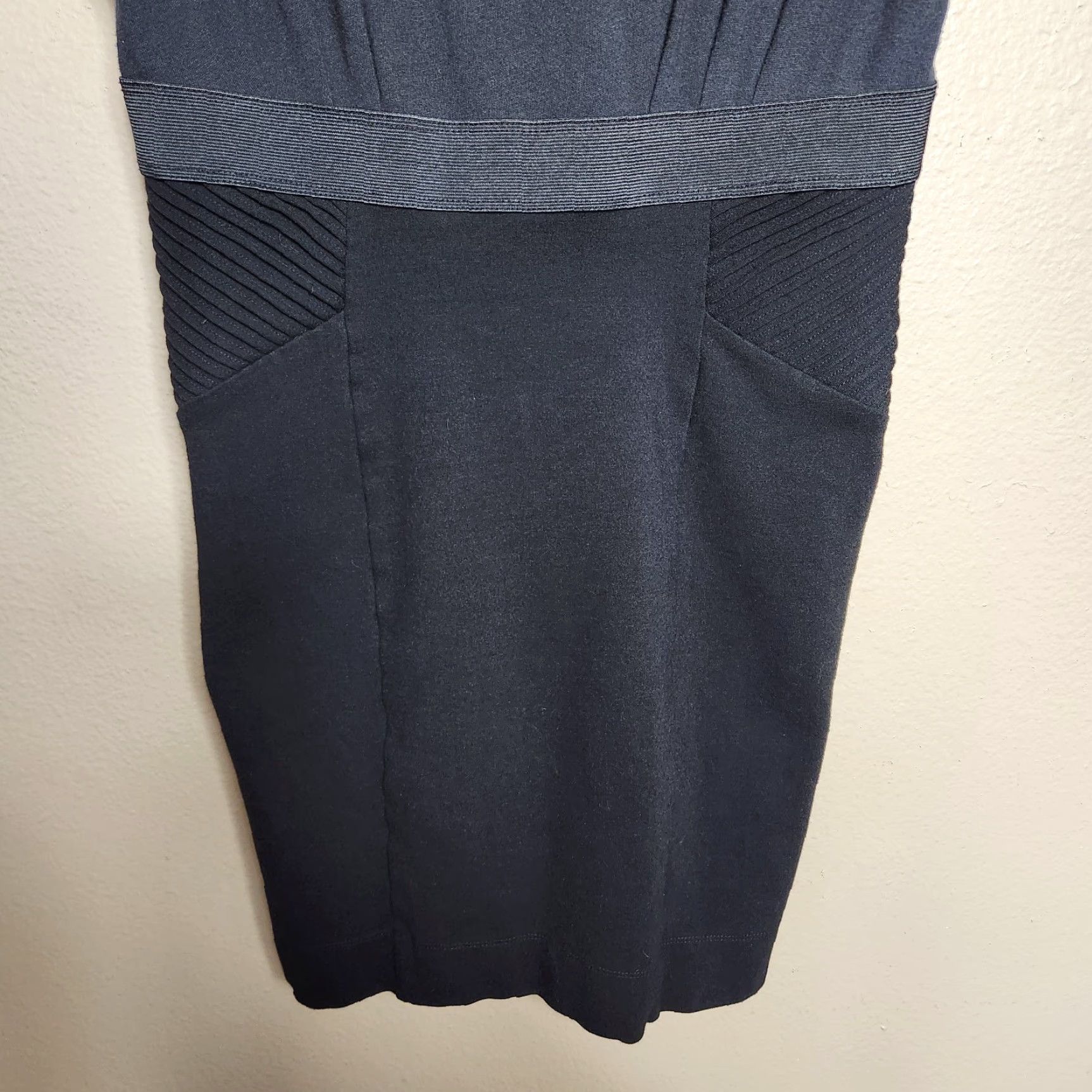 Free People Free People Womens Black T-Shirt Bodycon Dress V-Back |S| Cap Sleeve Short Sleeve Knit Cotton Rayon Blend Knee Length Zip Back Womens Size S / US 4 / IT 40 - 3 Thumbnail