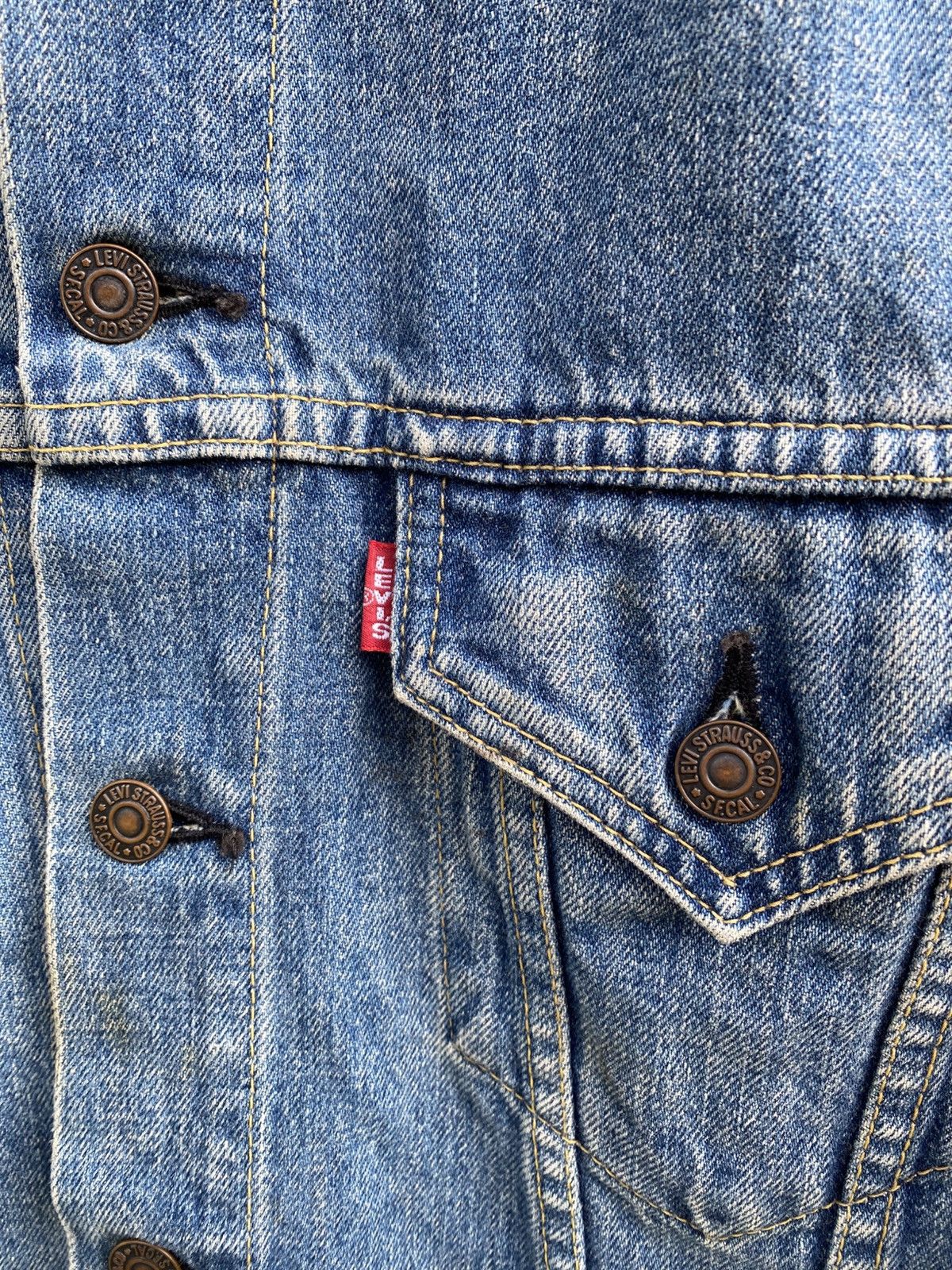 Levi's × Levi's Vintage Clothing × Vintage size 40 vintage levi's 71557 big E trucker denim jacket Size US L / EU 52-54 / 3 - 4 Thumbnail