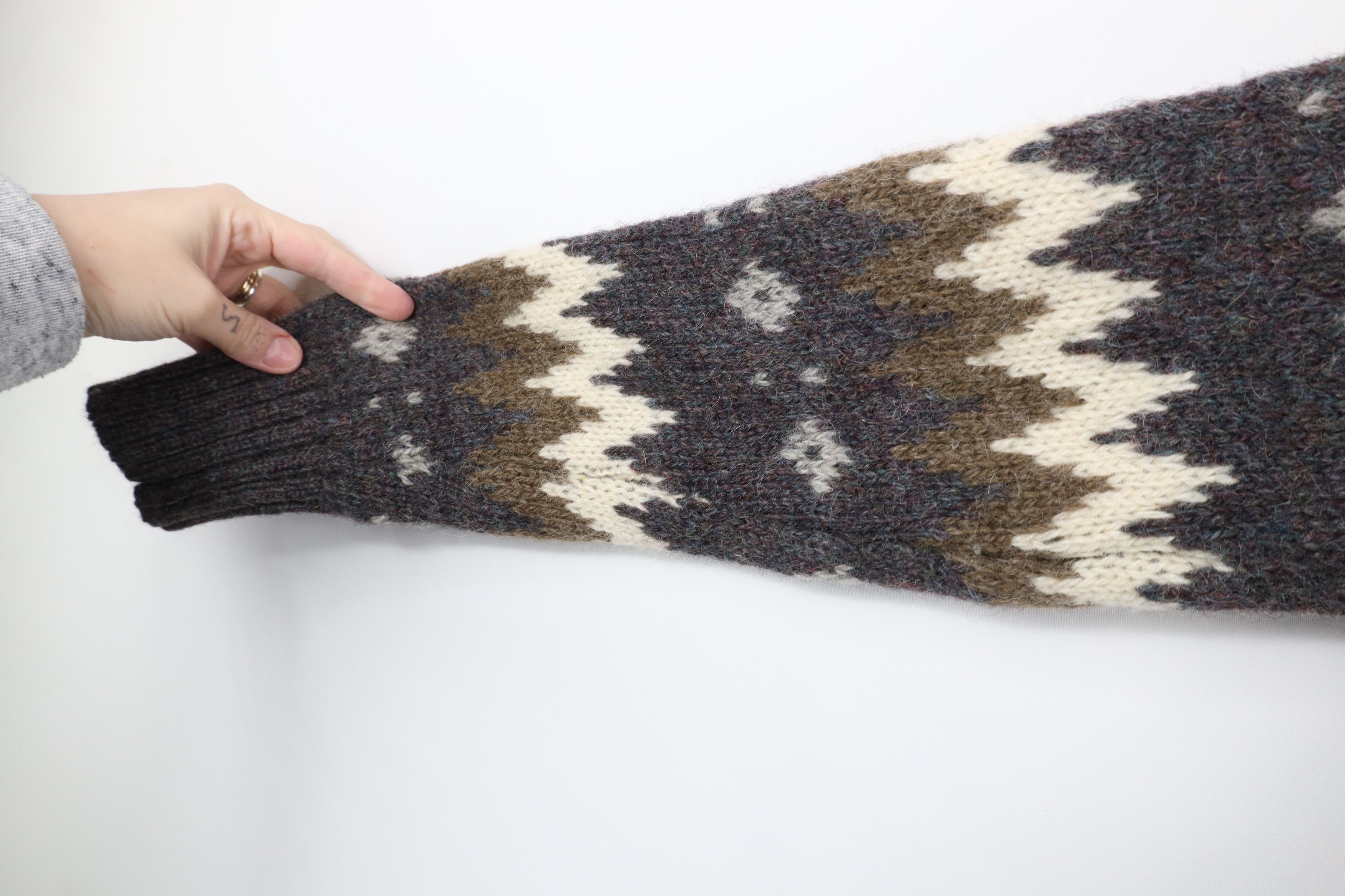 Vintage × Woolrich Woolen Mills Vintage 70s Woolrich Wool Knit Crewneck Sweater USA Size US S / EU 44-46 / 1 - 7 Thumbnail