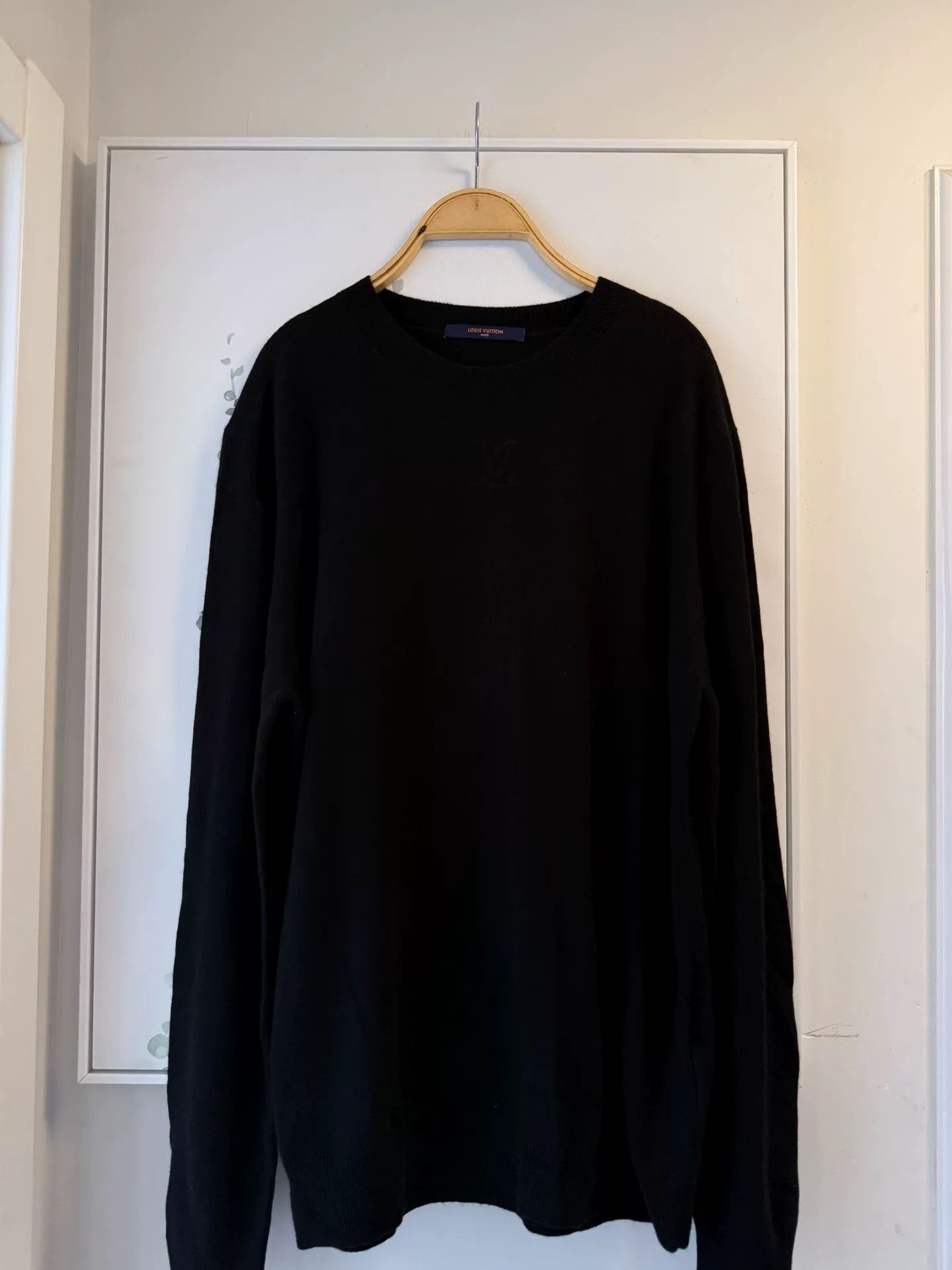 Louis Vuitton Louis Vuitton Black Cashmere Knit Sweater Size US XL / EU 56 / 4 - 1 Thumbnail