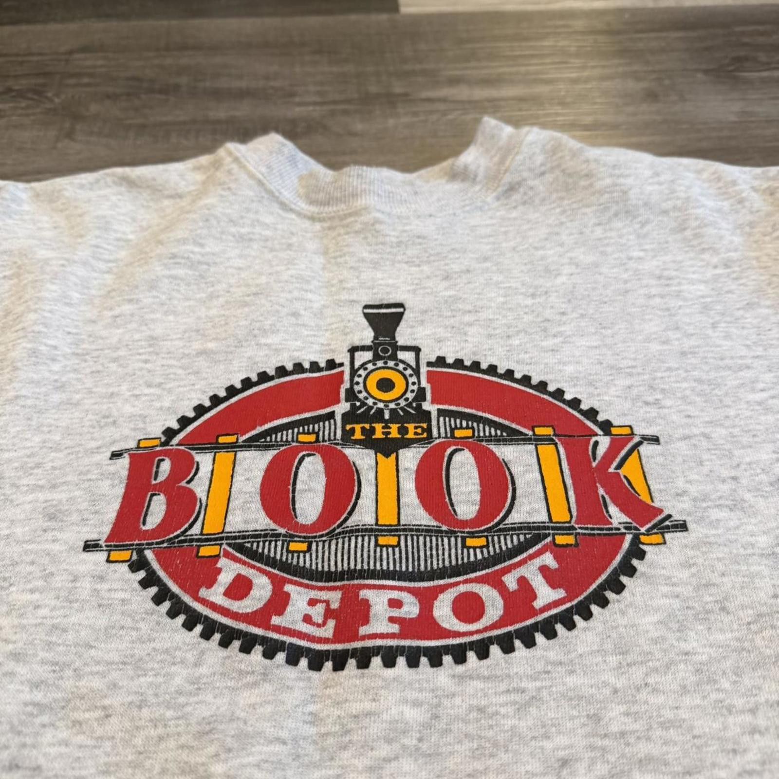 Hanes vintage the book depot crewneck sweatshirt XL/XXL Size US XL / EU 56 / 4 - 2 Thumbnail
