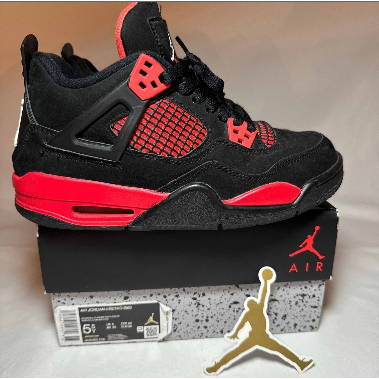 Jordan Brand × Nike Size 5.5 Nike Air Jordan 4 Retro GS Red Thunder Men's Shoes Size US 5.5 / EU 38 - 1 Thumbnail