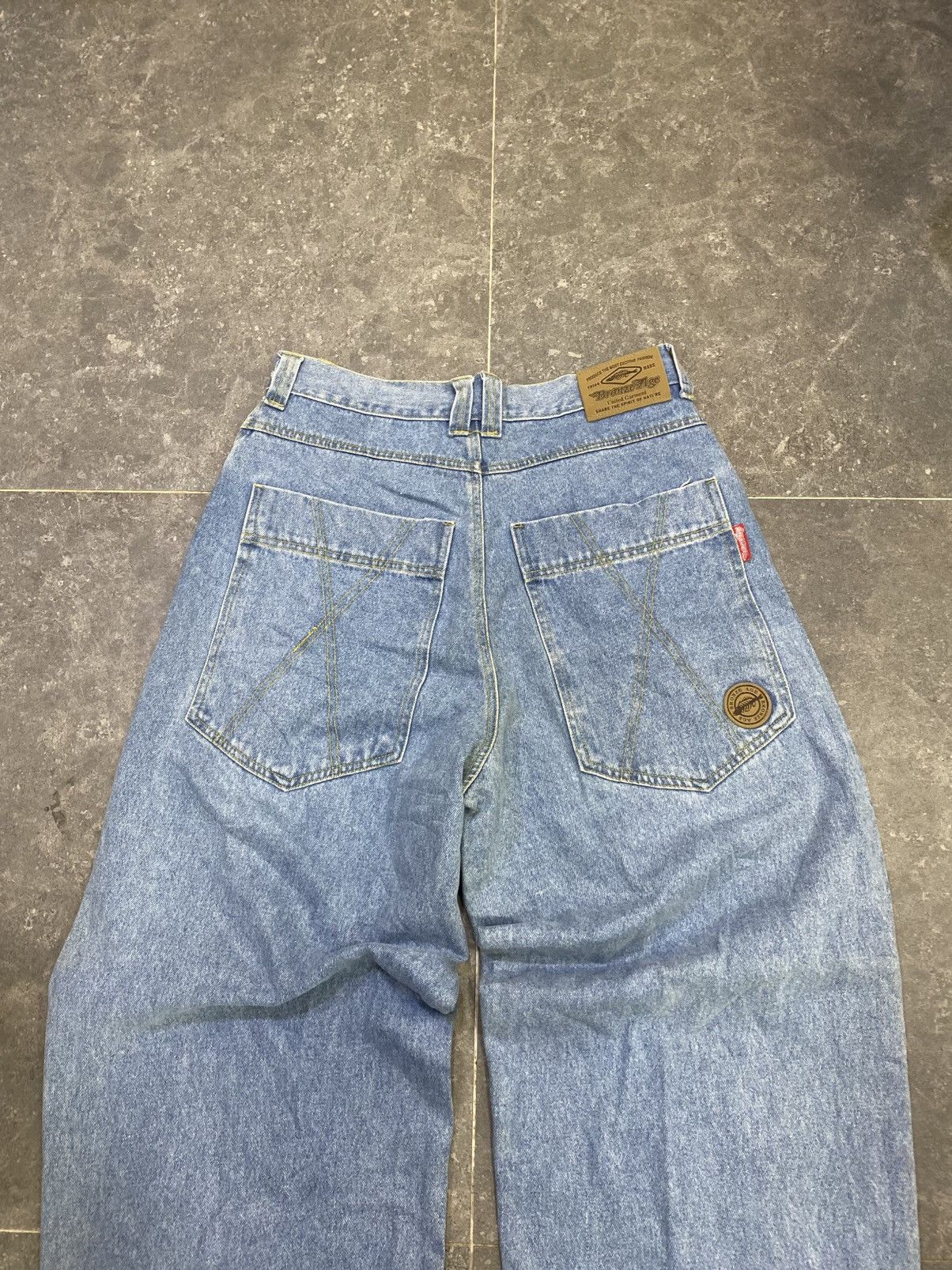 Blind Skateboards 90’s Vintage surf Bronze age baggy jeans Size US 31 - 5 Thumbnail