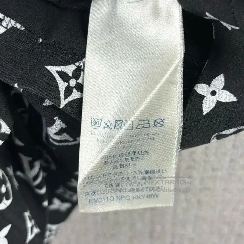 Louis Vuitton Louis Vuitton Summer Black Cotton Print T-Shirt . Size US M / EU 48-50 / 2 - 5 Thumbnail