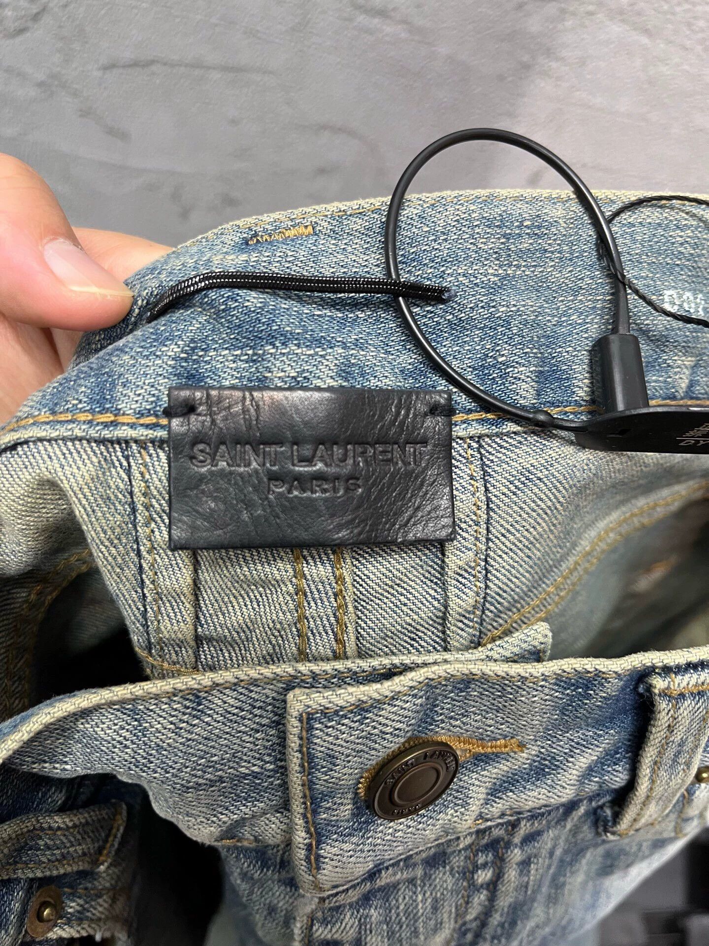 Saint Laurent Paris Saint Laurent SLP Distressed Jeans Black Chain 29 Mint Size US 29 - 7 Thumbnail