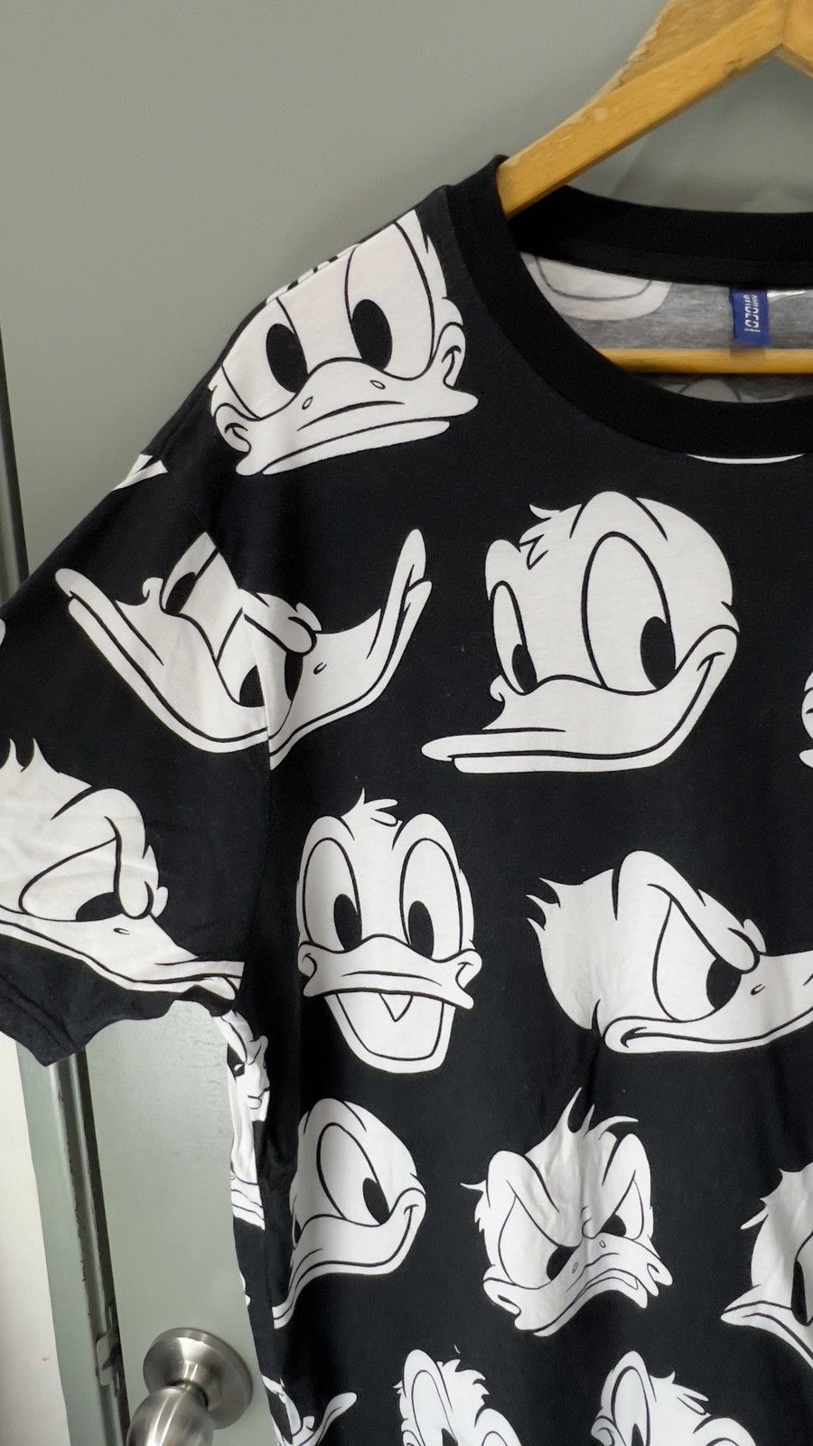 Disney Divided x Disney Tshirt full Print Size US L / EU 52-54 / 3 - 5 Thumbnail