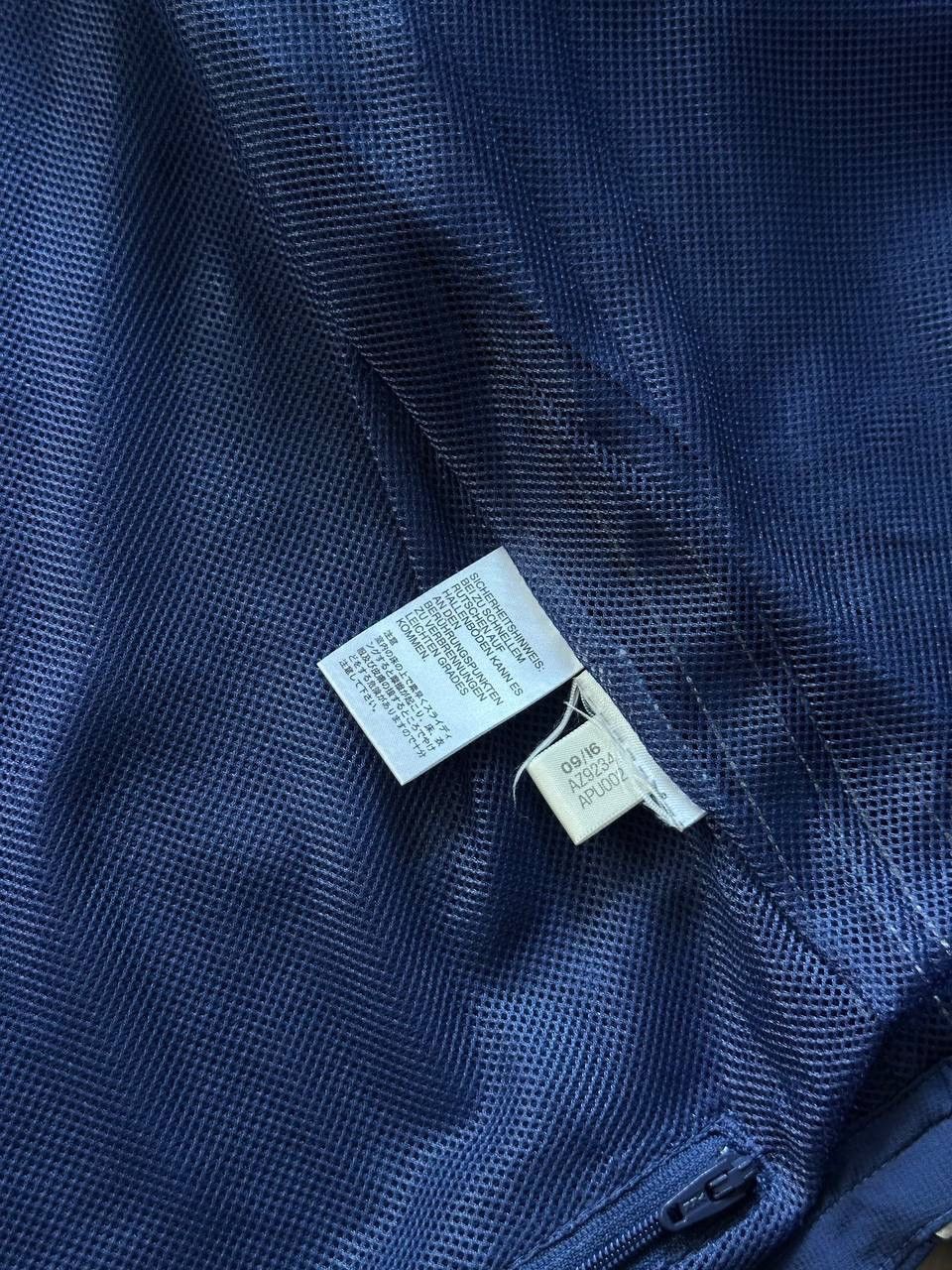 Adidas Adidas FC Real Madrid 2016 Football Team Training Jacket Size US S / EU 44-46 / 1 - 7 Thumbnail