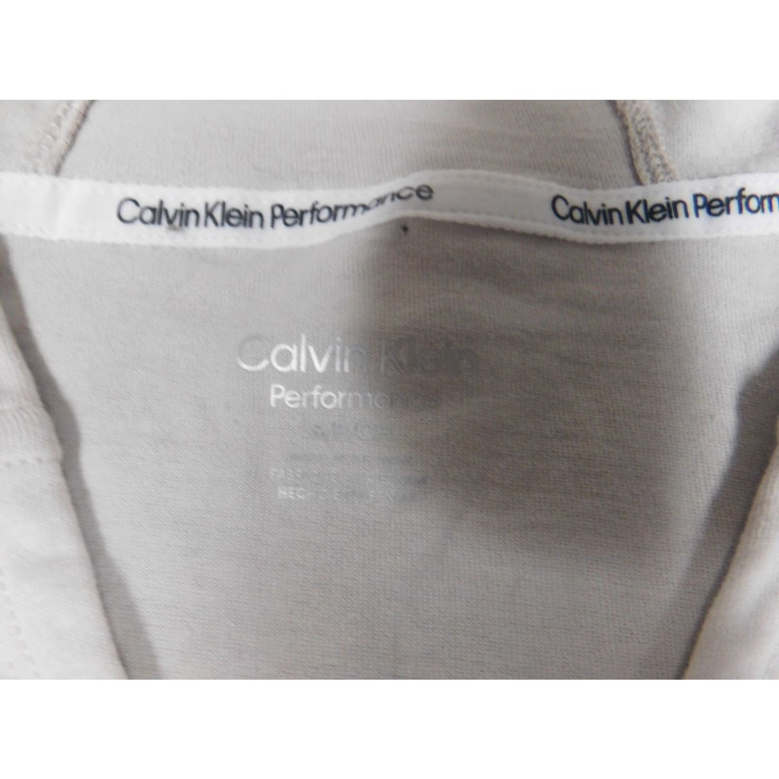 Calvin Klein Calvin Klein Womens Sweater S Gray Pullover Crew Neck Knit Logo Casual Vintage: No (not vintage) Size S / US 4 / IT 40 - 6 Thumbnail