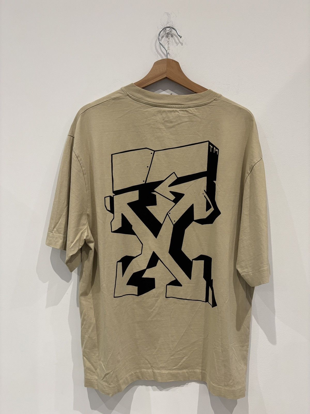 Off-White Off-White Graffiti Logo Shirt Tan Size: M Size US M / EU 48-50 / 2 - 5 Thumbnail