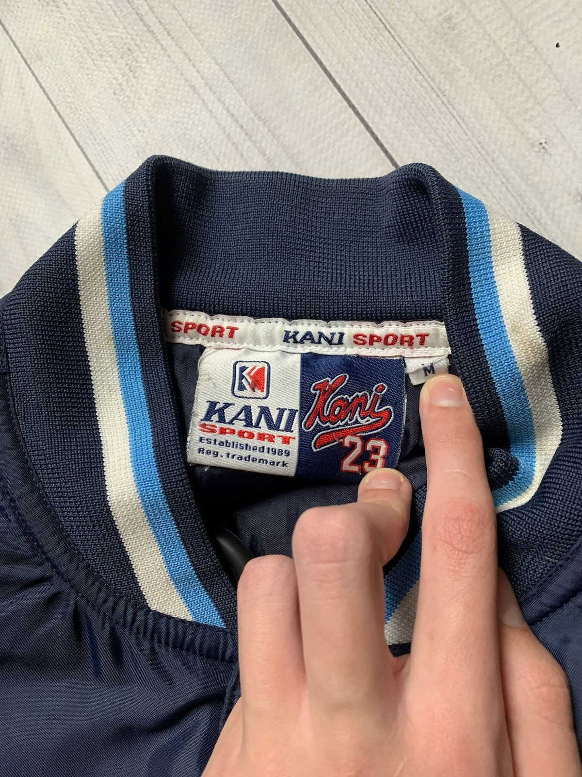 Karl Kani × Vintage Vintage Karl Kani bomber jacket rap Y2K size M big logo Size US M / EU 48-50 / 2 - 8 Thumbnail