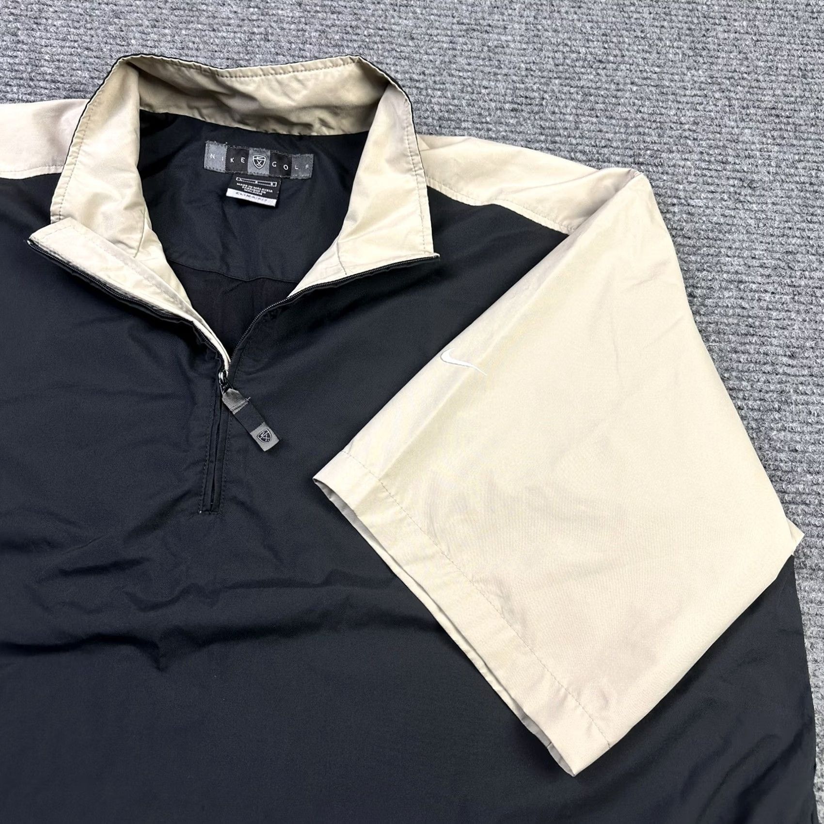 Nike VINTAGE Nike Golf Clima-Fit 1/4 Zip Windbreaker Jacket Large Mens Black/Khaki Embroidered Logo, Pockets, Adjustable Waist Size US L / EU 52-54 / 3 - 7 Thumbnail