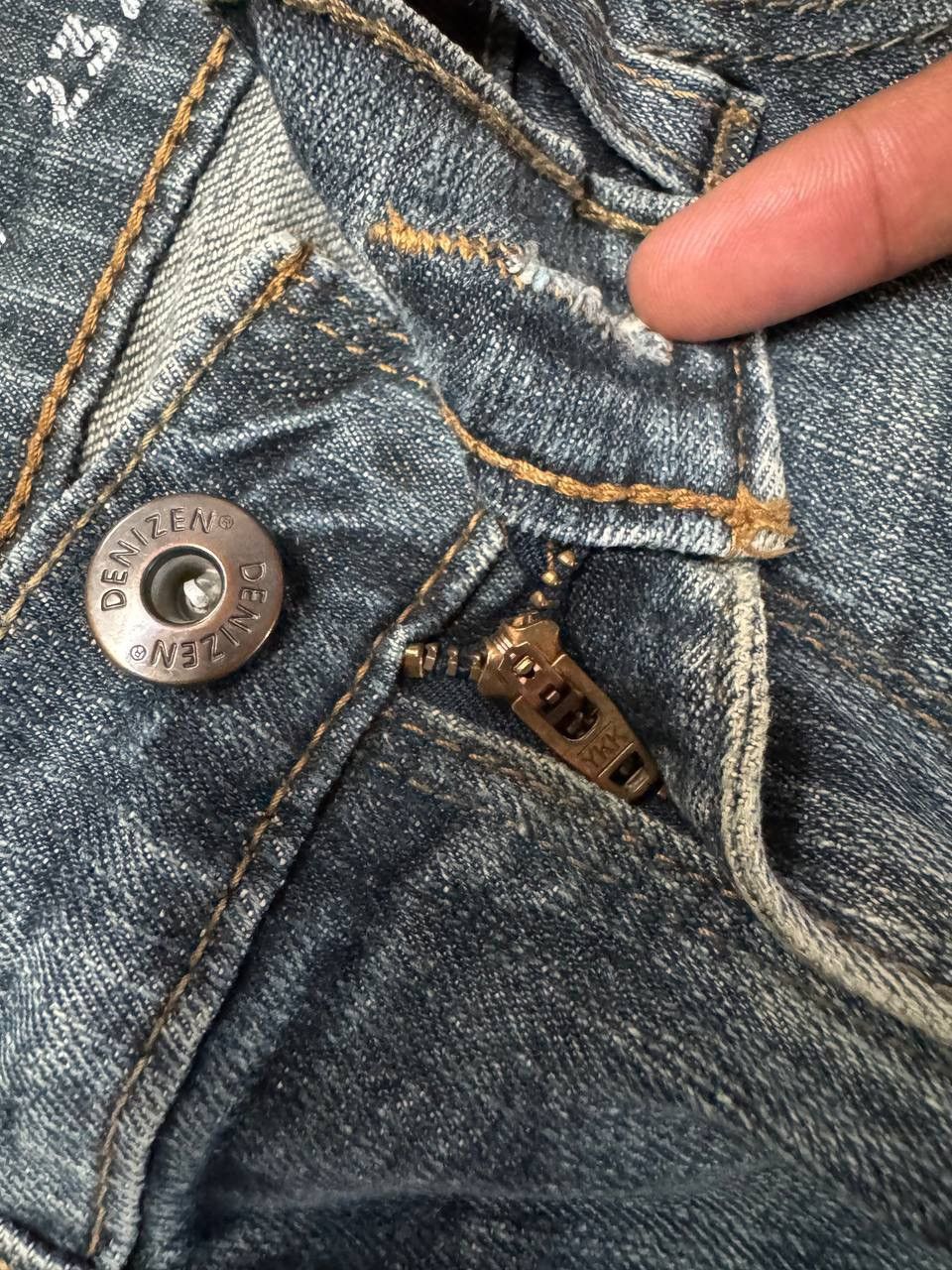 Levi's GRUNGE Levi’s Slim Straight Fit Faded Distressed Blue Jeans Size US 33 - 10 Thumbnail