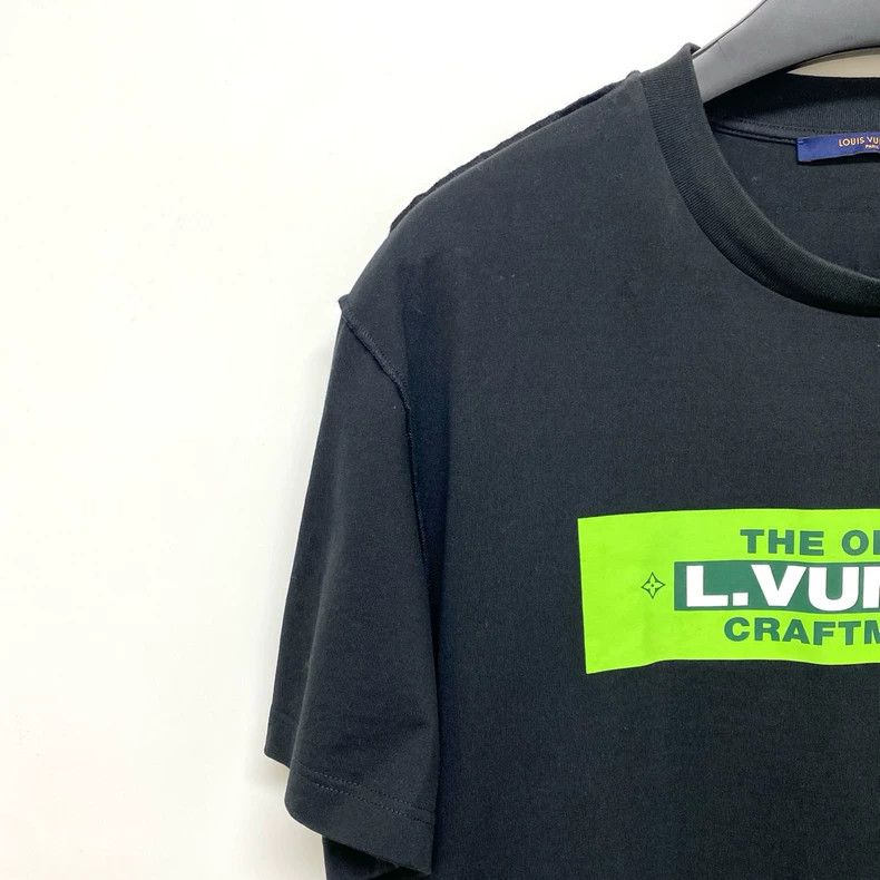 Louis Vuitton LOUIS VUITTON Green logo short sleeve Size US XXL / EU 58 / 5 - 4 Thumbnail