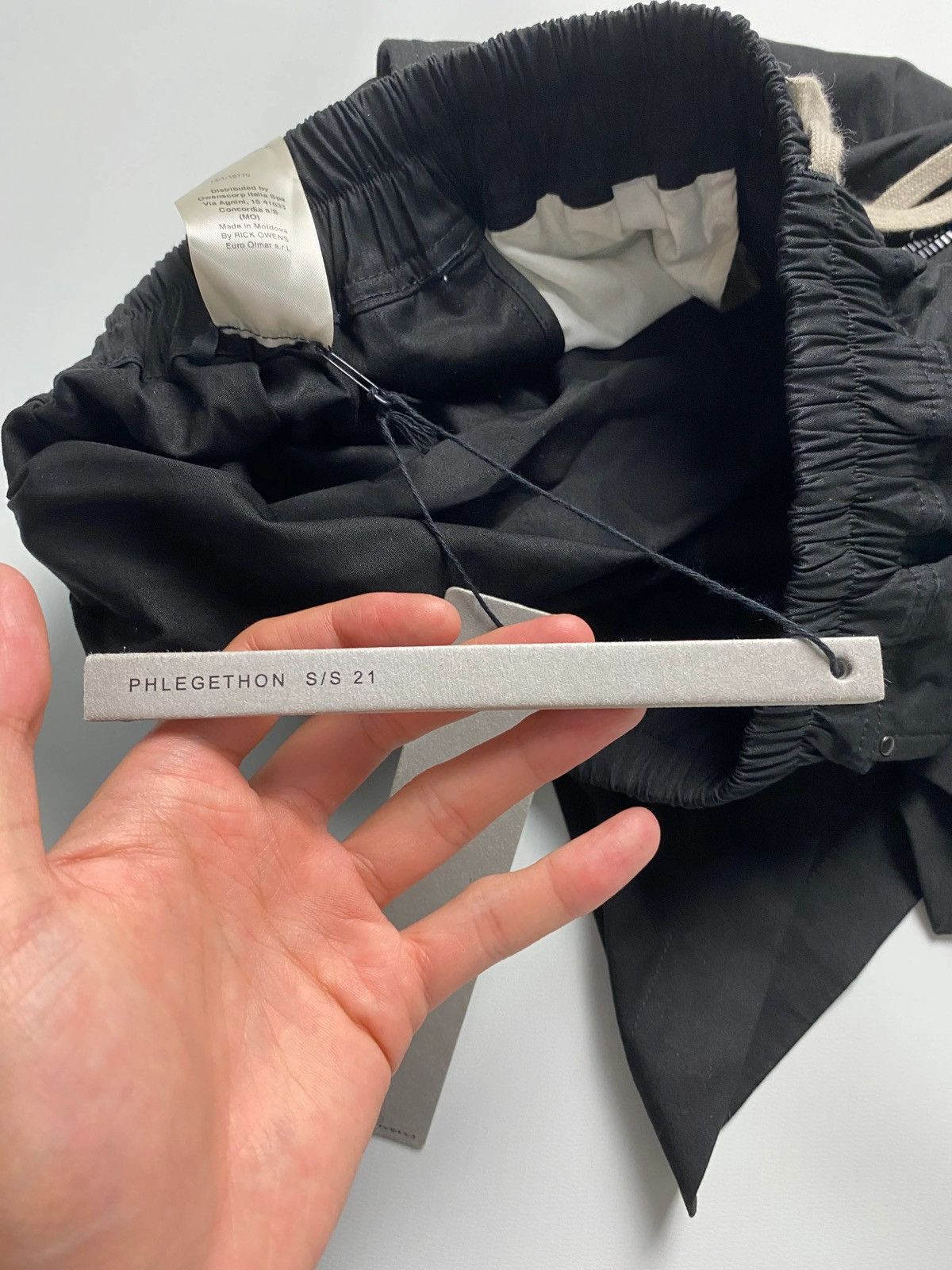Rick Owens RICK OWENS SS21 PHLEGETHON BELA SHORTS IN SZ:46 Size US 31 - 7 Thumbnail
