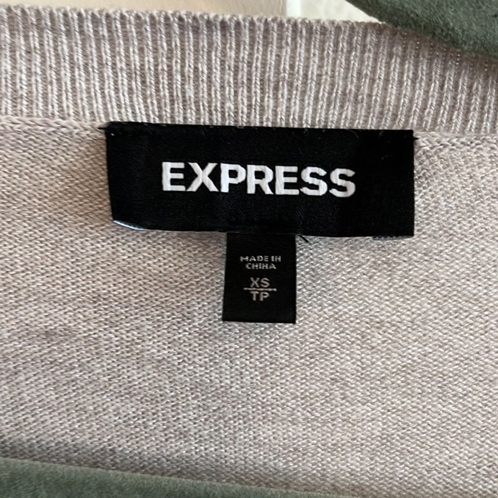 Express Express Sweater Top - XS Size XS / US 0-2 / IT 36-38 - 2 Thumbnail