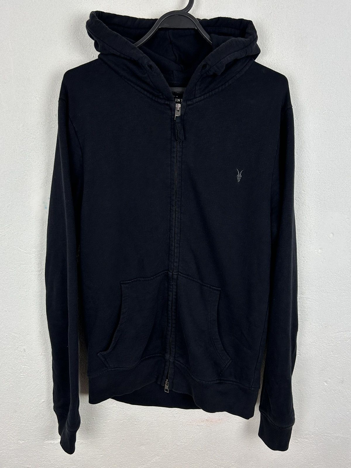 Allsaints Allsaints Small Embroidered Logo Zipped Hoodie In Black Size US S / EU 44-46 / 1 - 1 Thumbnail