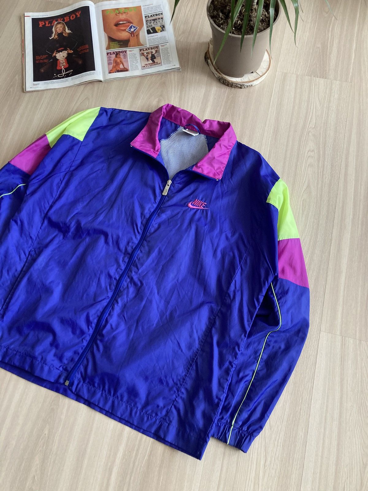 Vintage Vintage Nike Nylon Light Sport Jacket 90s Size US M / EU 48-50 / 2 - 3 Thumbnail