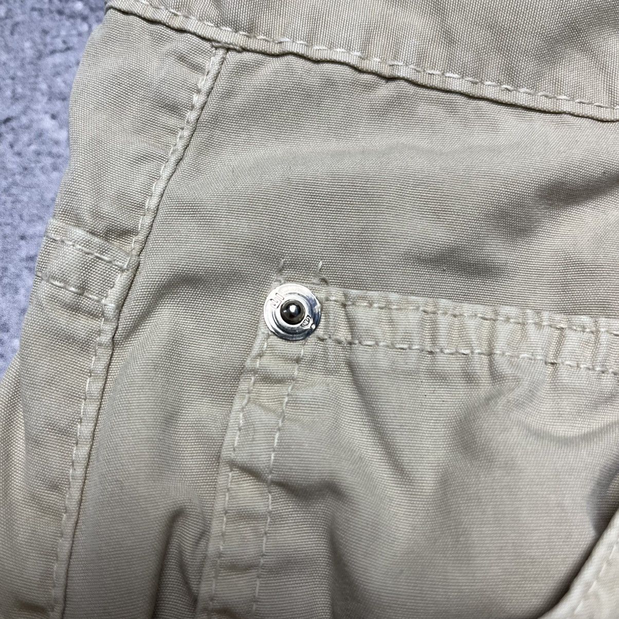 Valentino Vintage Valentino Jeans Beige Pants Luxury Casual Italy Size US 32 / EU 48 - 7 Thumbnail