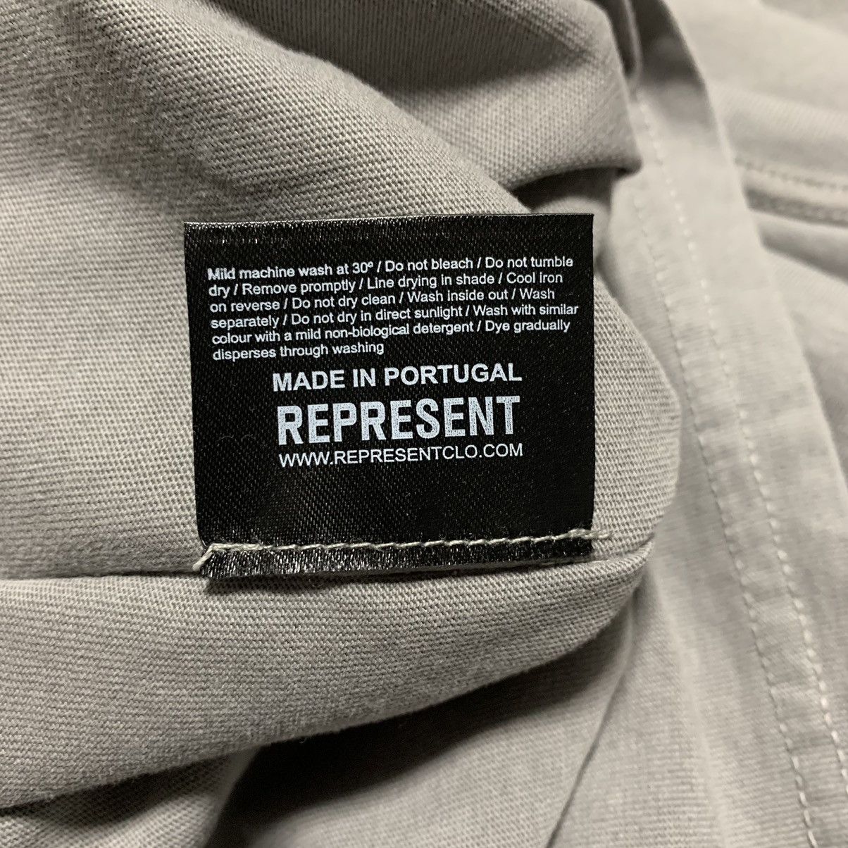 Represent Clo. Represent XS Initial Long Sleeve Tee Ultimate Grey Top Size US XS / EU 42 / 0 - 7 Thumbnail