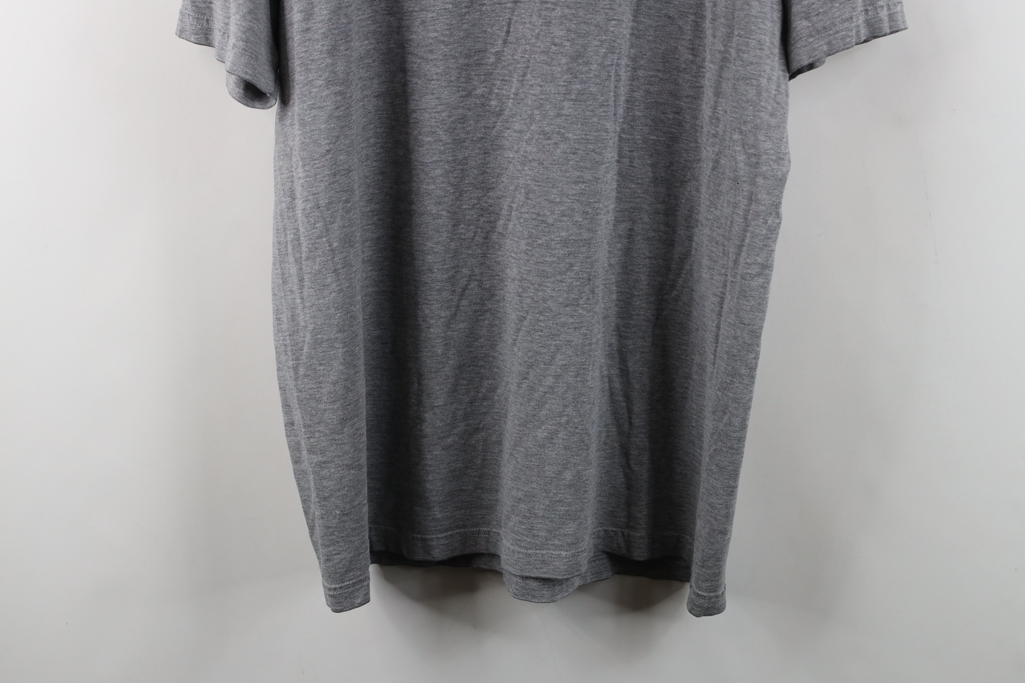 Nike Vintage Y2K Nike Baseball Scott Mini Center Swoosh T-Shirt Size US L / EU 52-54 / 3 - 14 Thumbnail