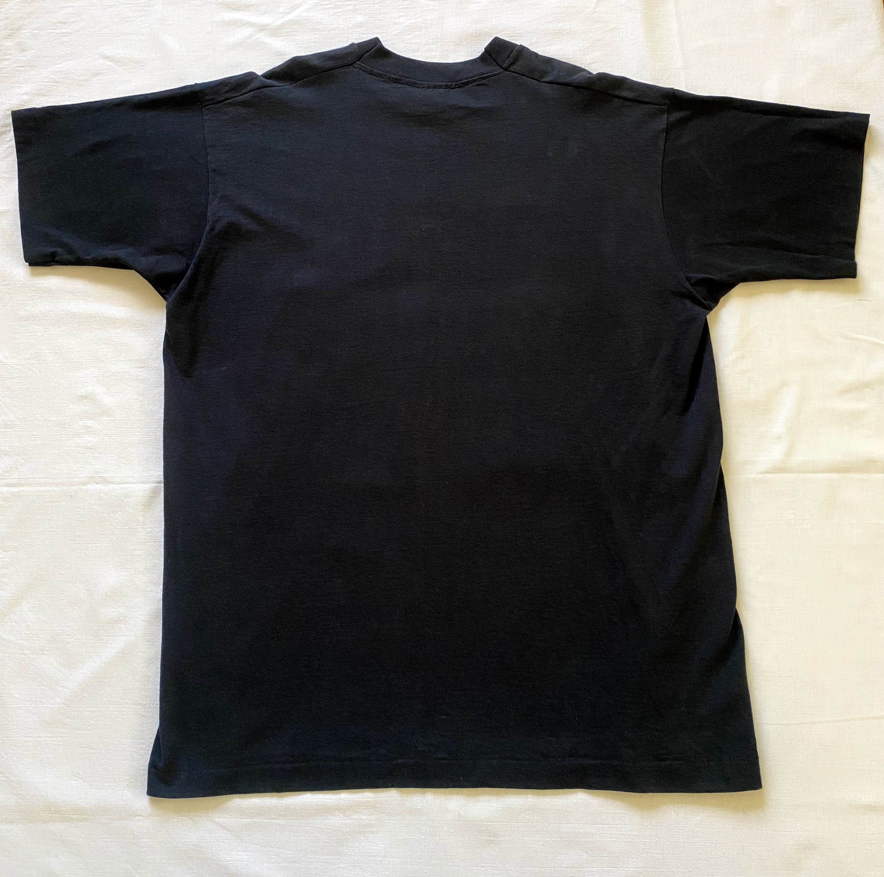 Fashion Victim fashion victim t-shirt legalize it 1993 Size US XL / EU 56 / 4 - 2 Thumbnail