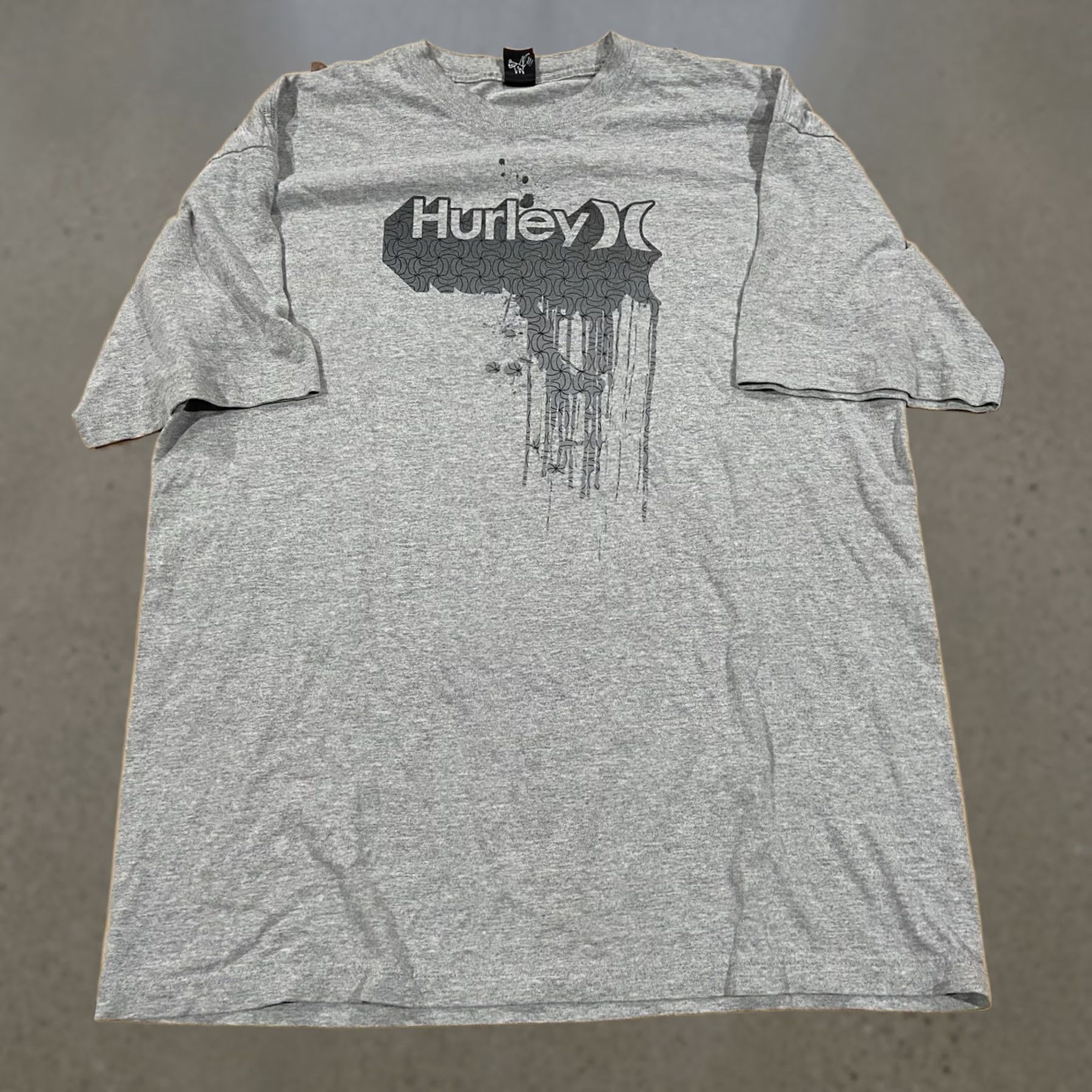Hurley VINTAGE Hurley T-Shirt Gray Grunge 90s Y2K Skate Surf Short Sleeve Crew Neck XL Men Size US XL / EU 56 / 4 - 1 Thumbnail