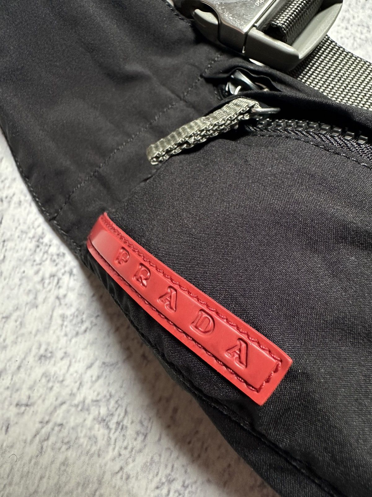 Prada Vintage Prada 90's Nylon Belt Bag Archive Red Tab Gorpcore Size ONE SIZE - 5 Thumbnail