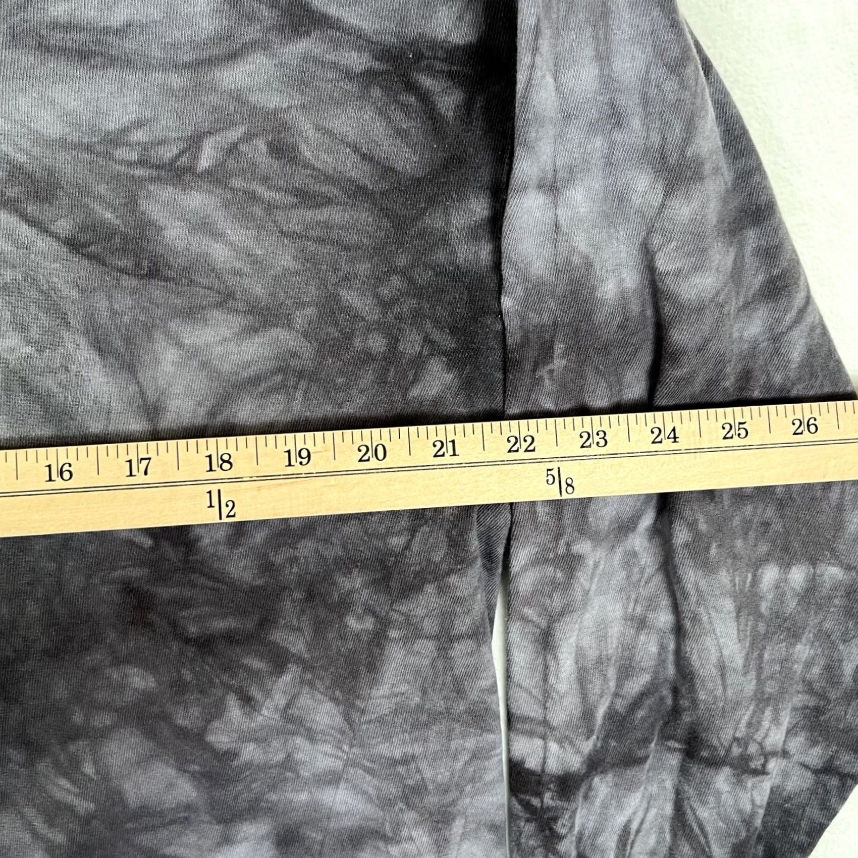 The Mountain VINTAGE The Mountain Wolf Long Sleeve Shirt Mens XL Gray Graphic Tie Dye Nature Shirt Size US XL / EU 56 / 4 - 6 Thumbnail