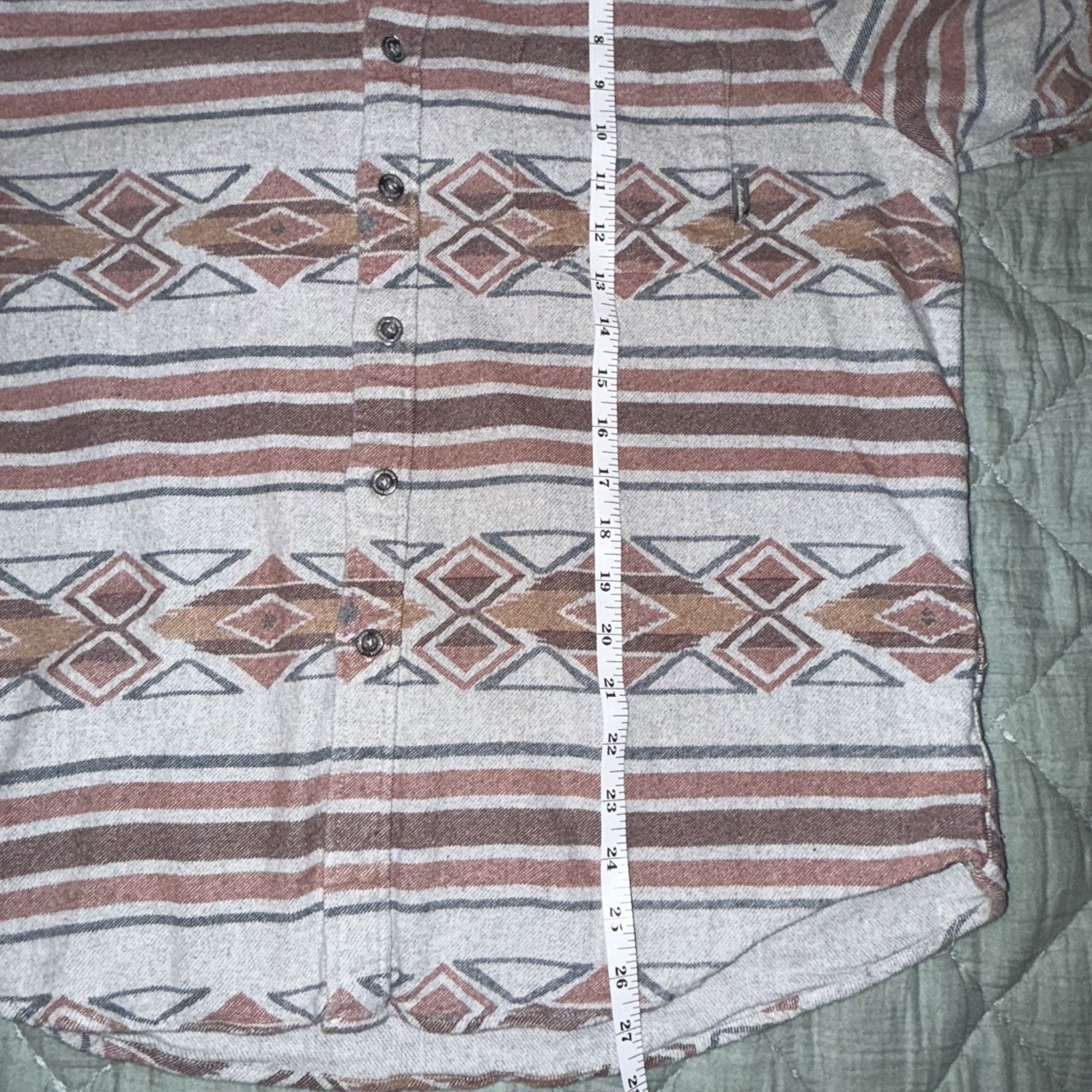 Eddie Bauer Eddie Bauer Tribal Print Button Up Flannel Shirt Mens Size L Size US L / EU 52-54 / 3 - 9 Thumbnail