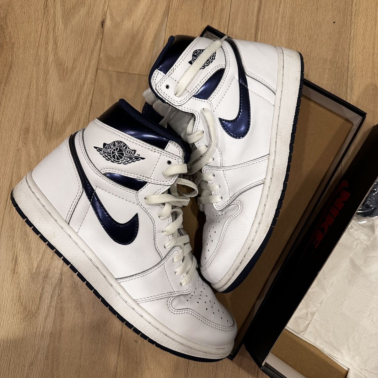 Jordan Brand Air Jordan 1 high midnight Size US 8.5 / EU 41-42 - 1 Thumbnail