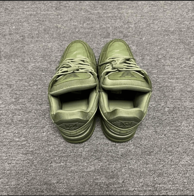 Louis Vuitton Louis Vuitton low-top sneakers 41.5 Size US 8.5 / EU 41-42 - 3 Thumbnail