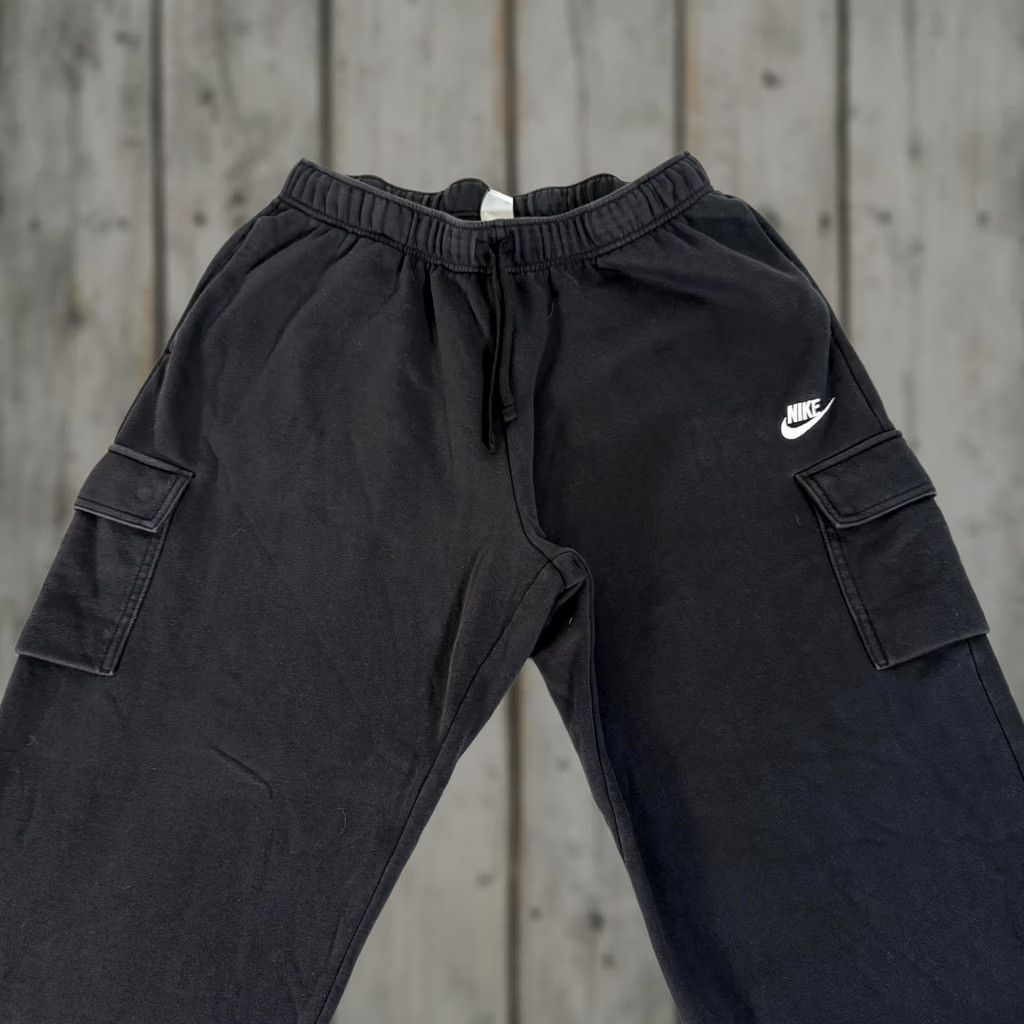 Nike Nike Pants Mens Large Black Fleece Cargo Joggers Sweatpants Pockets Size US 33 - 1 Thumbnail