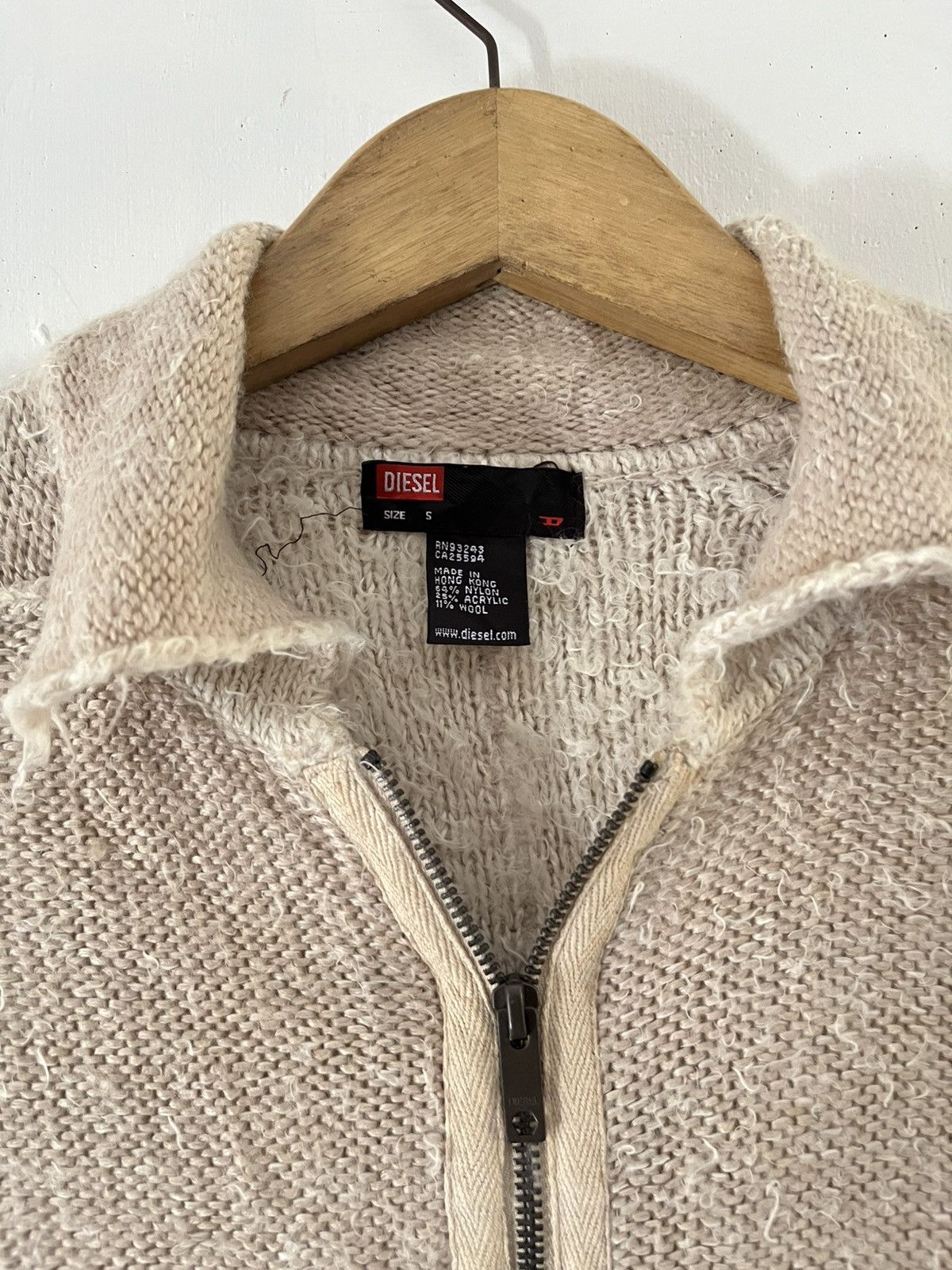 Diesel 2000s diesel cashmere fuzzy flare knit Size US S / EU 44-46 / 1 - 6 Thumbnail