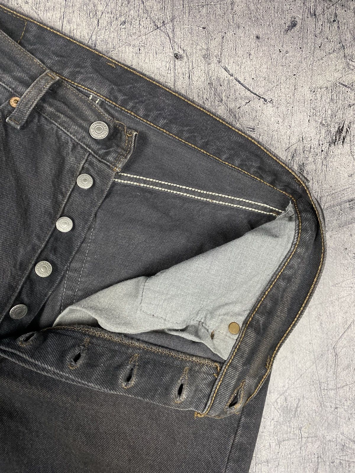 Levi's × Vintage Vintage 90s Levi’s 501 Made In USA Jeana Denim Pants Size US 31 - 9 Thumbnail