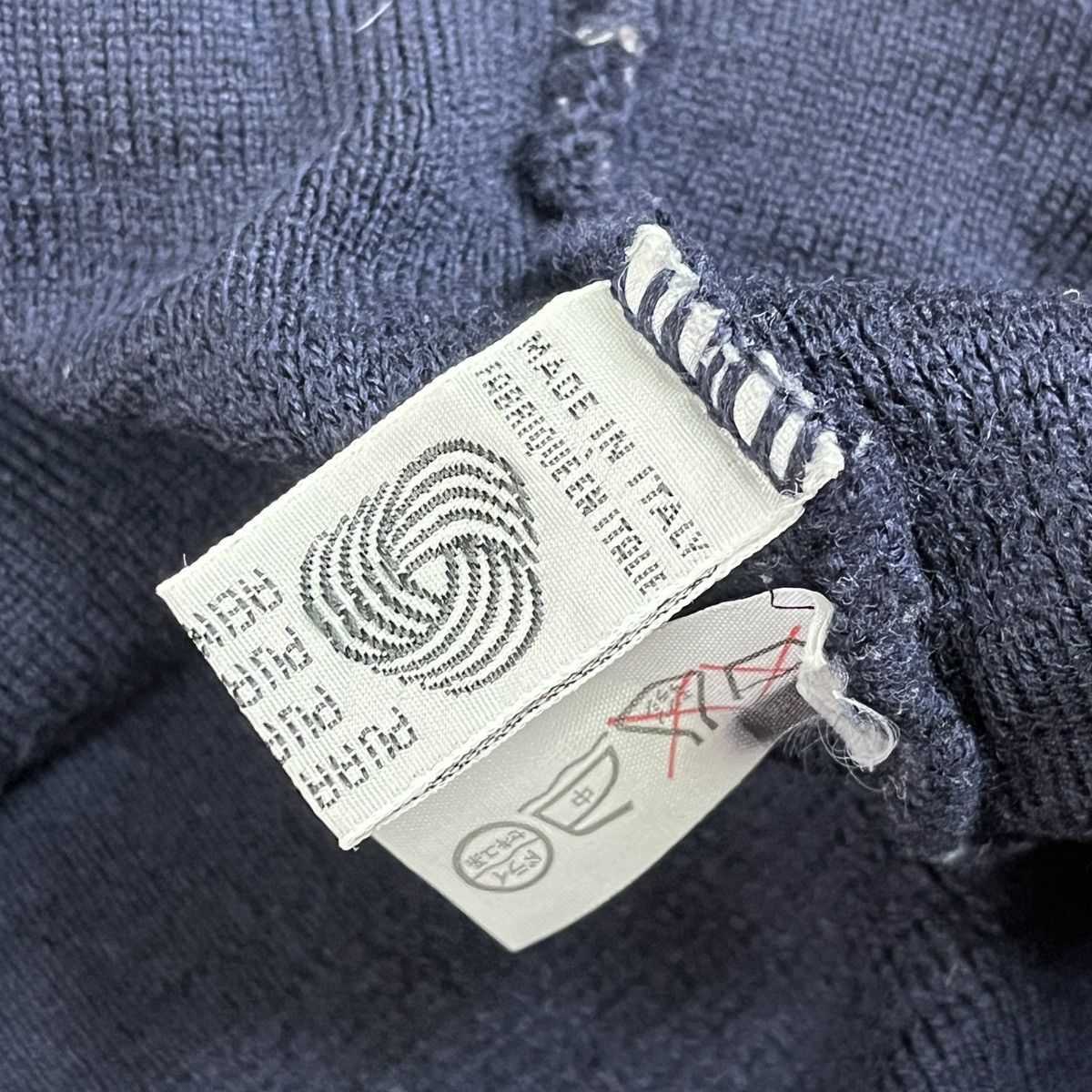Fendi × Vintage Distressed FENDI Ripped Vintage Knitwear Sweater Size US S / EU 44-46 / 1 - 18 Thumbnail