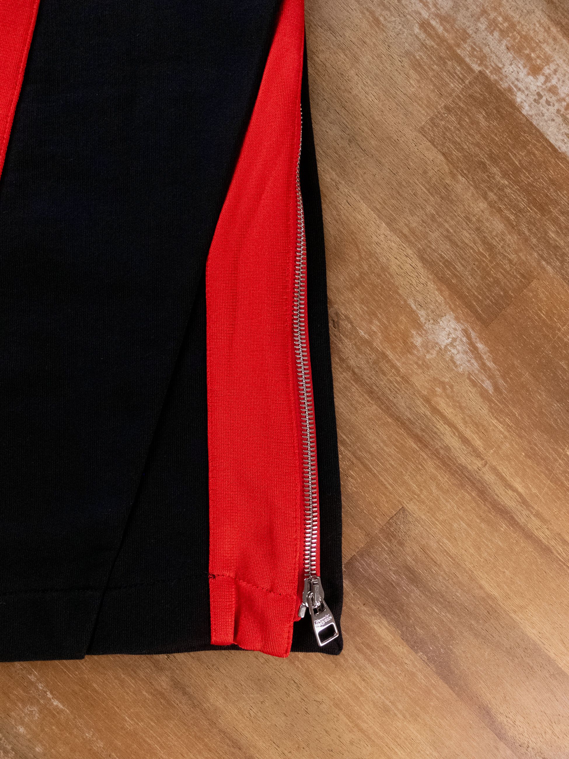 Alexander McQueen ALEXANDER MCQUEEN red black twisted stripe jogger sweatpants Size US 34 / EU 50 - 7 Thumbnail