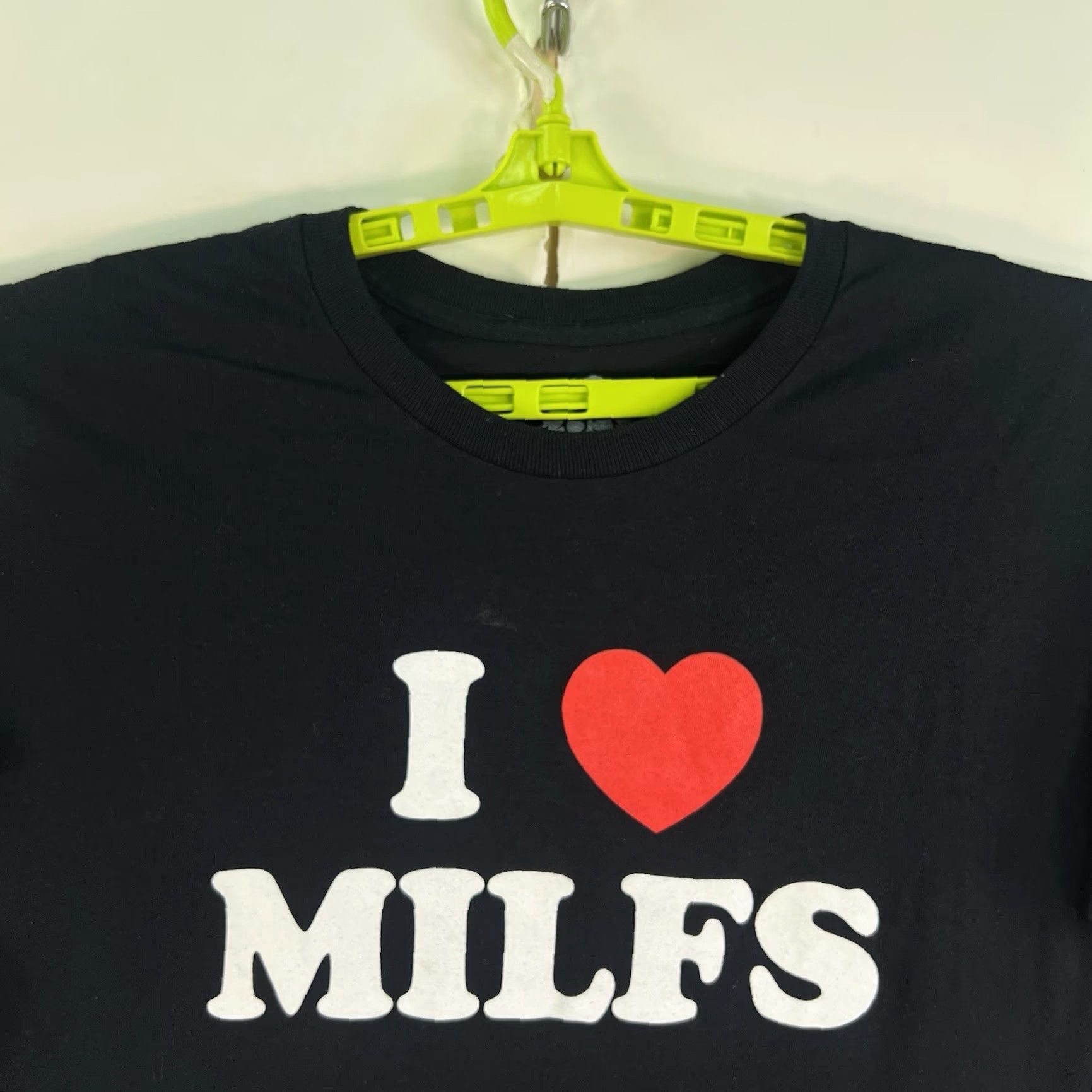 Vintage DANNY DUNCAN Shirt Adult L Black I Love MILF’s Graphic Short Sleeve T-Shirt Mens Size US L / EU 52-54 / 3 - 3 Thumbnail