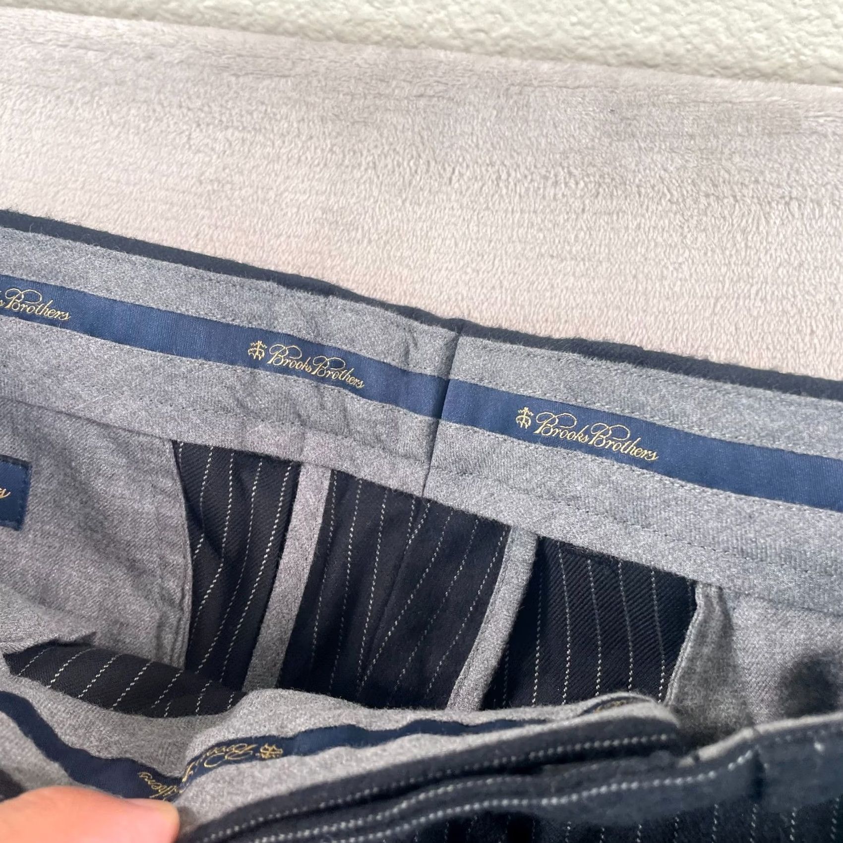 Brooks Brothers Brooks Brothers Clark Trouser Pants Men 34x30 Black Pinstripe Wool Blend NWOT Size US 34 / EU 50 - 3 Thumbnail