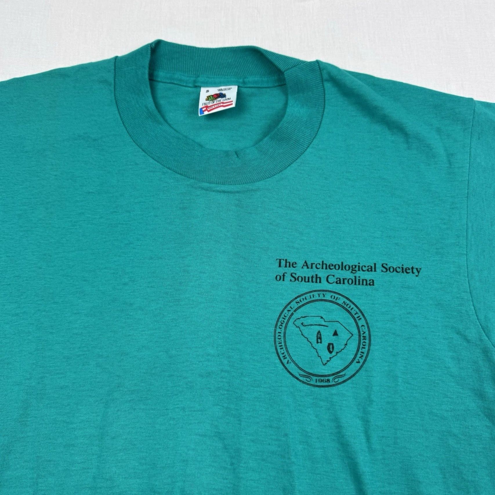 Fruit Of The Loom VINTAGE Fruit of the Loom T-Shirt Adult Small Blue Fossils Artifacts 90s Mens Size US S / EU 44-46 / 1 - 4 Thumbnail