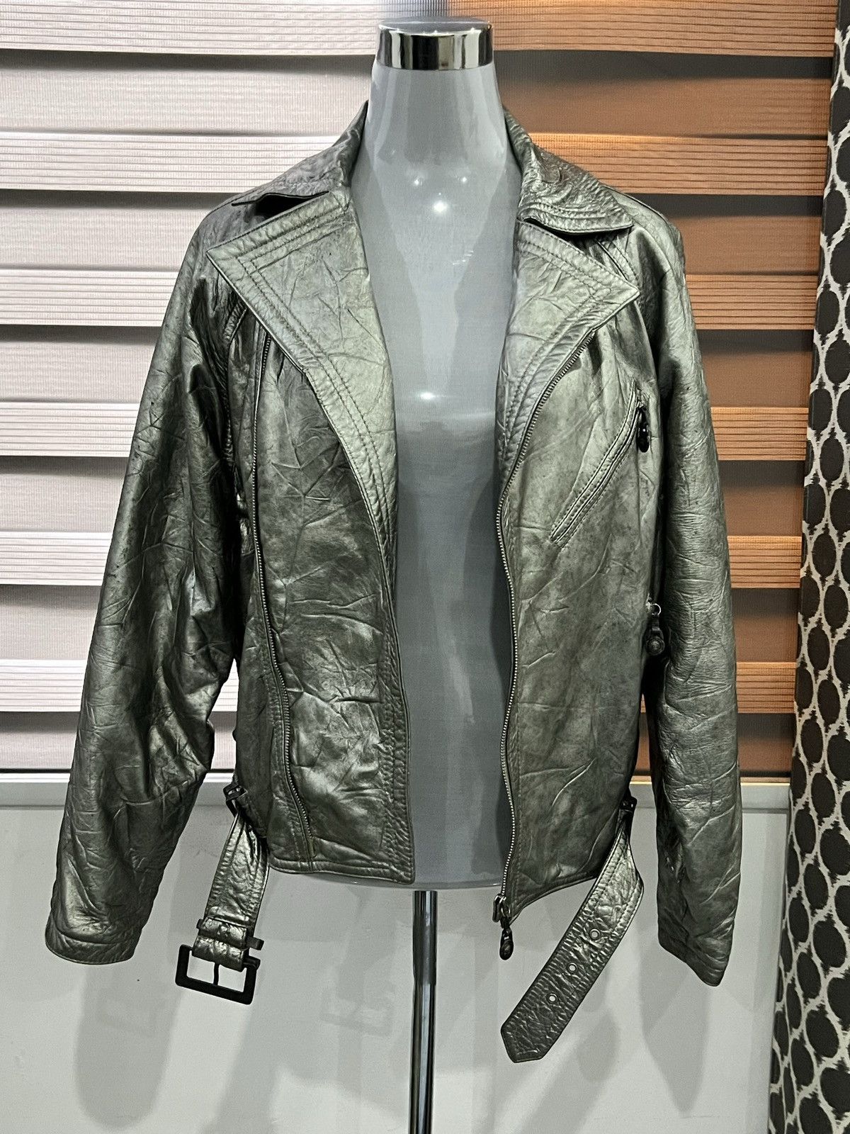 Versace Gianni Versace Silver Leather Biker Jacket Size US L / EU 52-54 / 3 - 8 Thumbnail