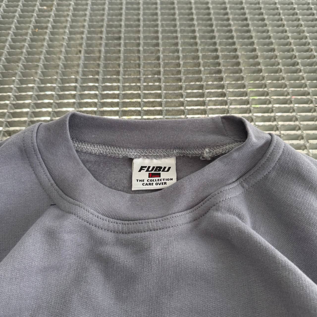 Fubu × Vintage Vintage Fubu Baggy Sweatshirt Centre Logo Skate Fir Y2K USA Size US M / EU 48-50 / 2 - 4 Thumbnail