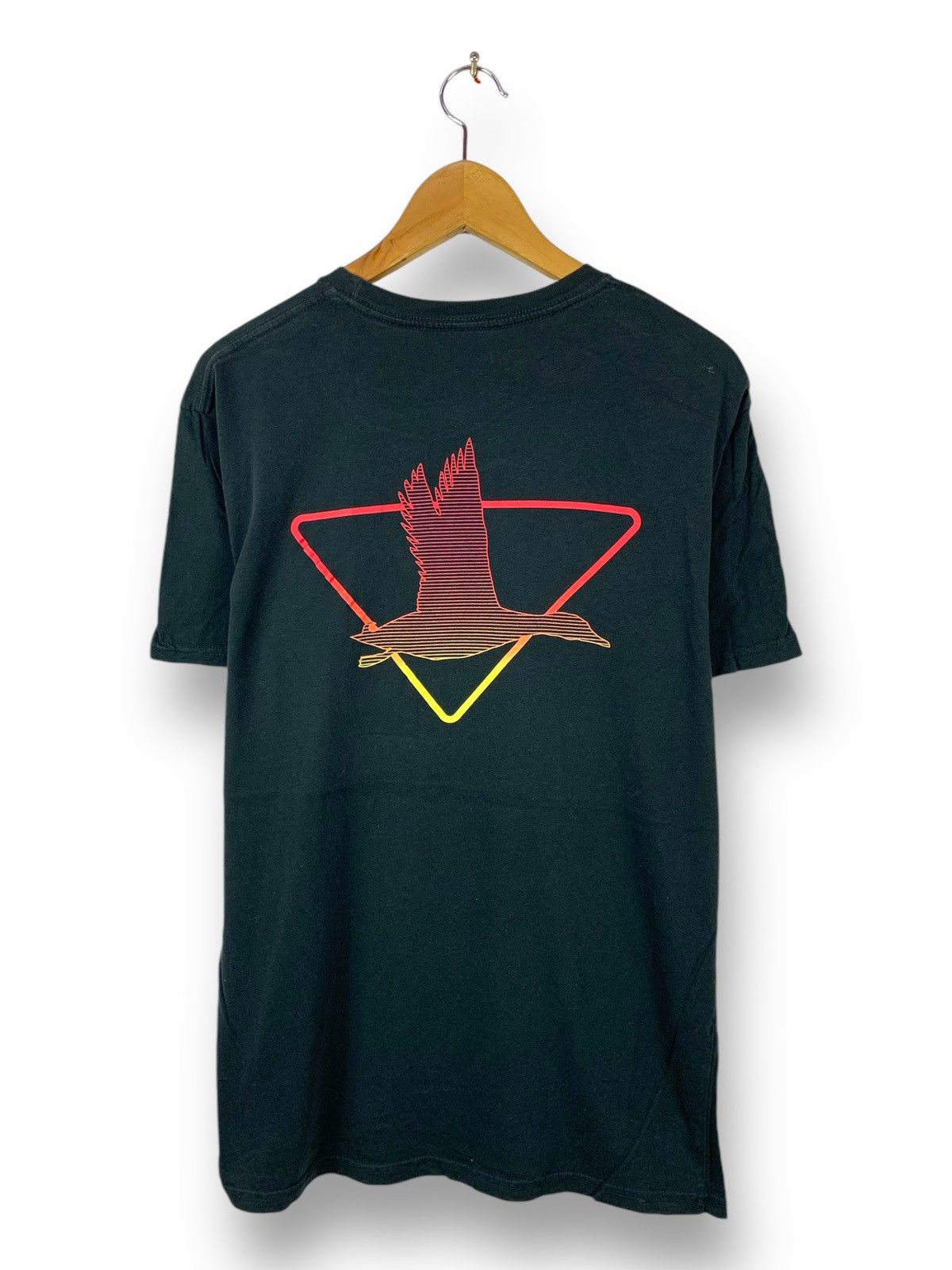 Columbia Steals! Columbia Performance Hiking Gear Big Logo Tee Size US L / EU 52-54 / 3 - 1 Thumbnail