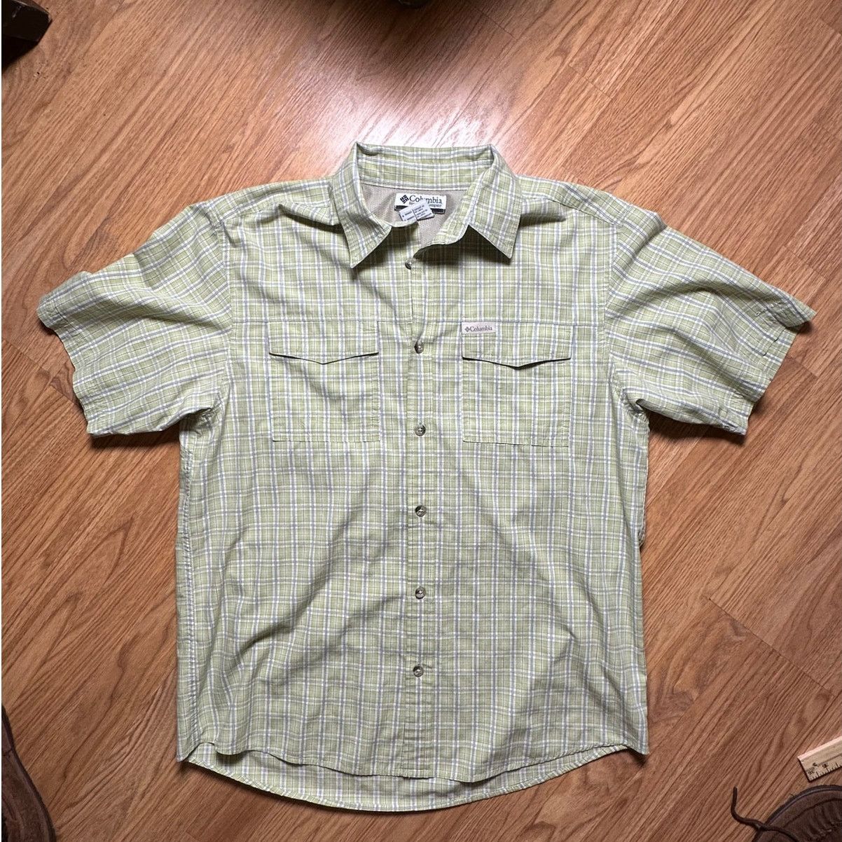 Columbia Mens M Vintage Columbia Sportswear Omni-Shade Plaid Shirt Size US M / EU 48-50 / 2 - 1 Thumbnail